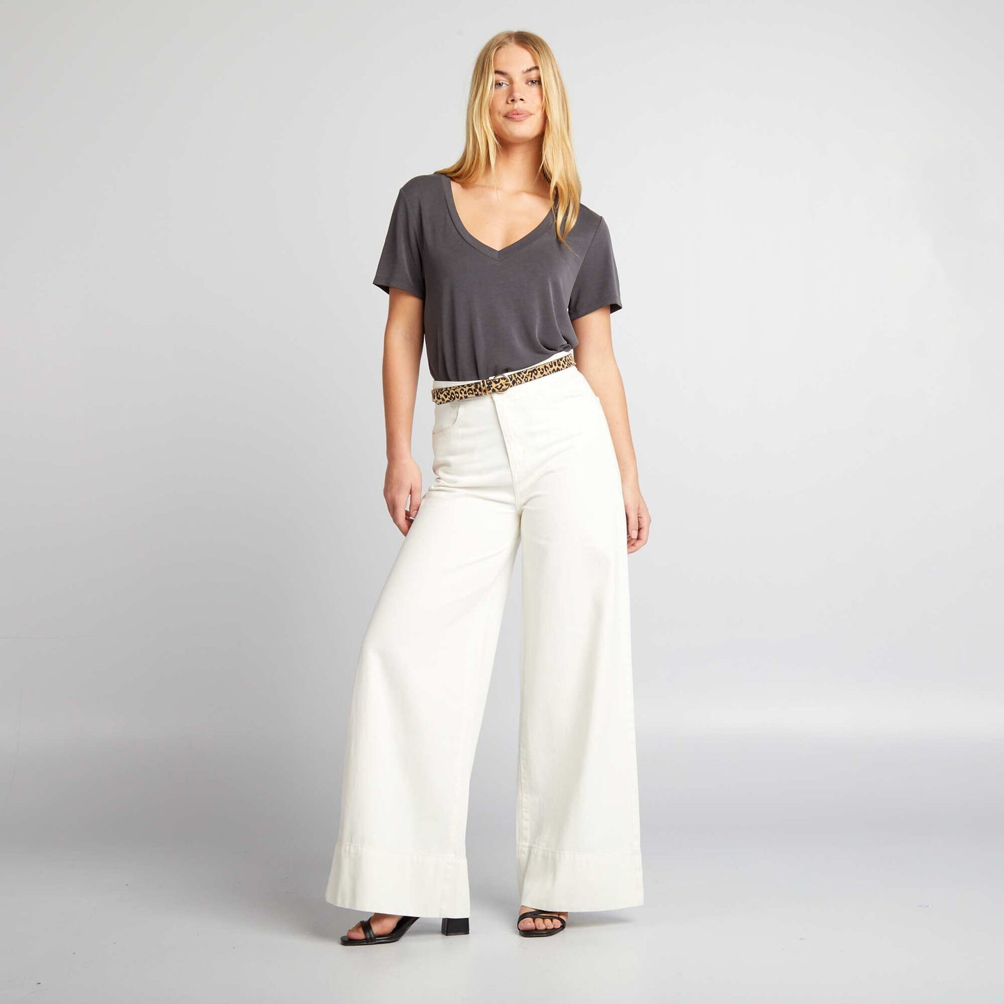 T-shirt stretch col V Noir