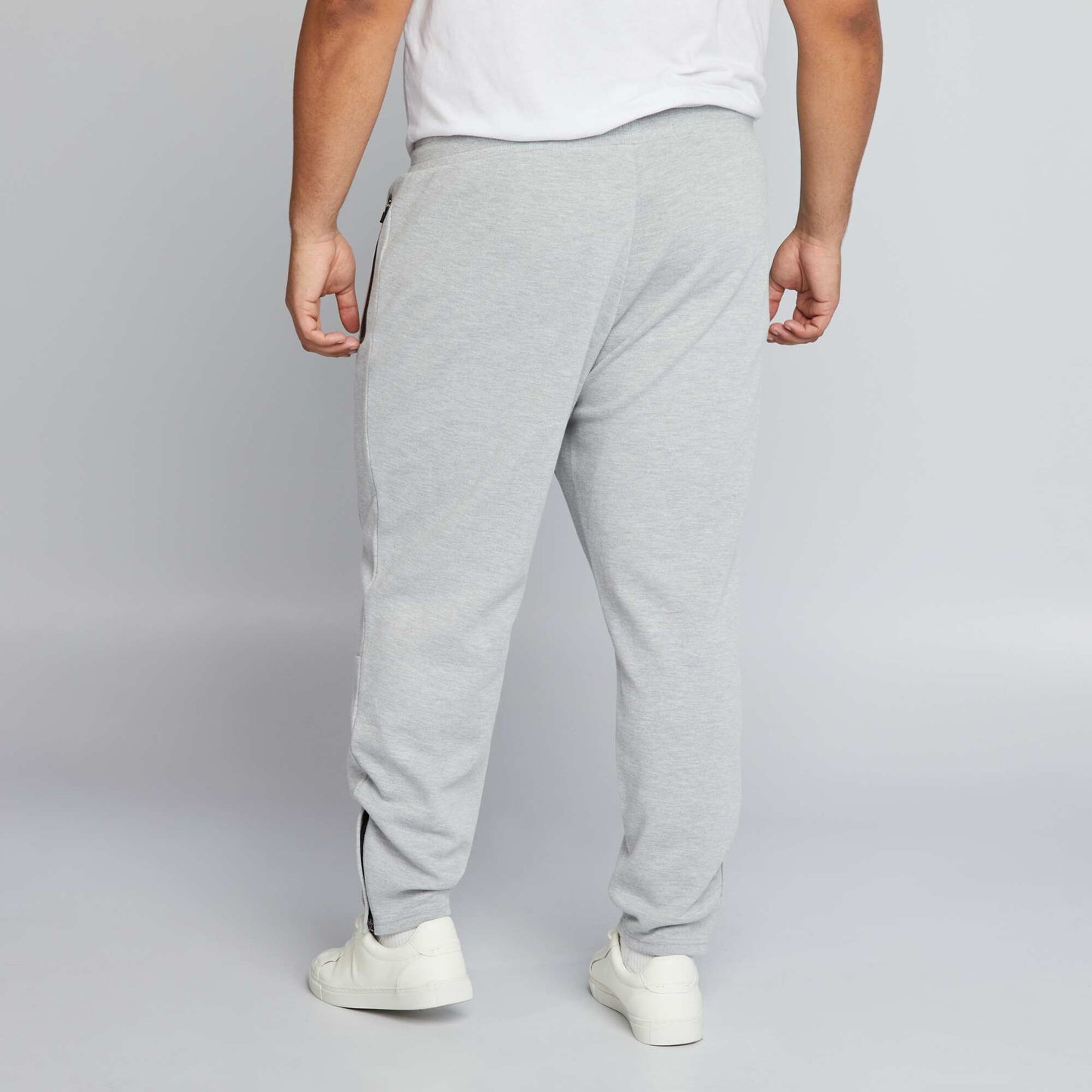 Pantalon jogging maille piqu e gris