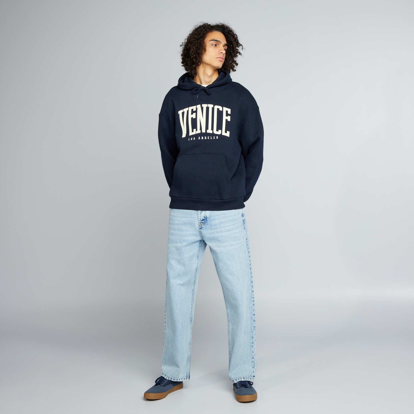 Sweat capuche motif Bleu