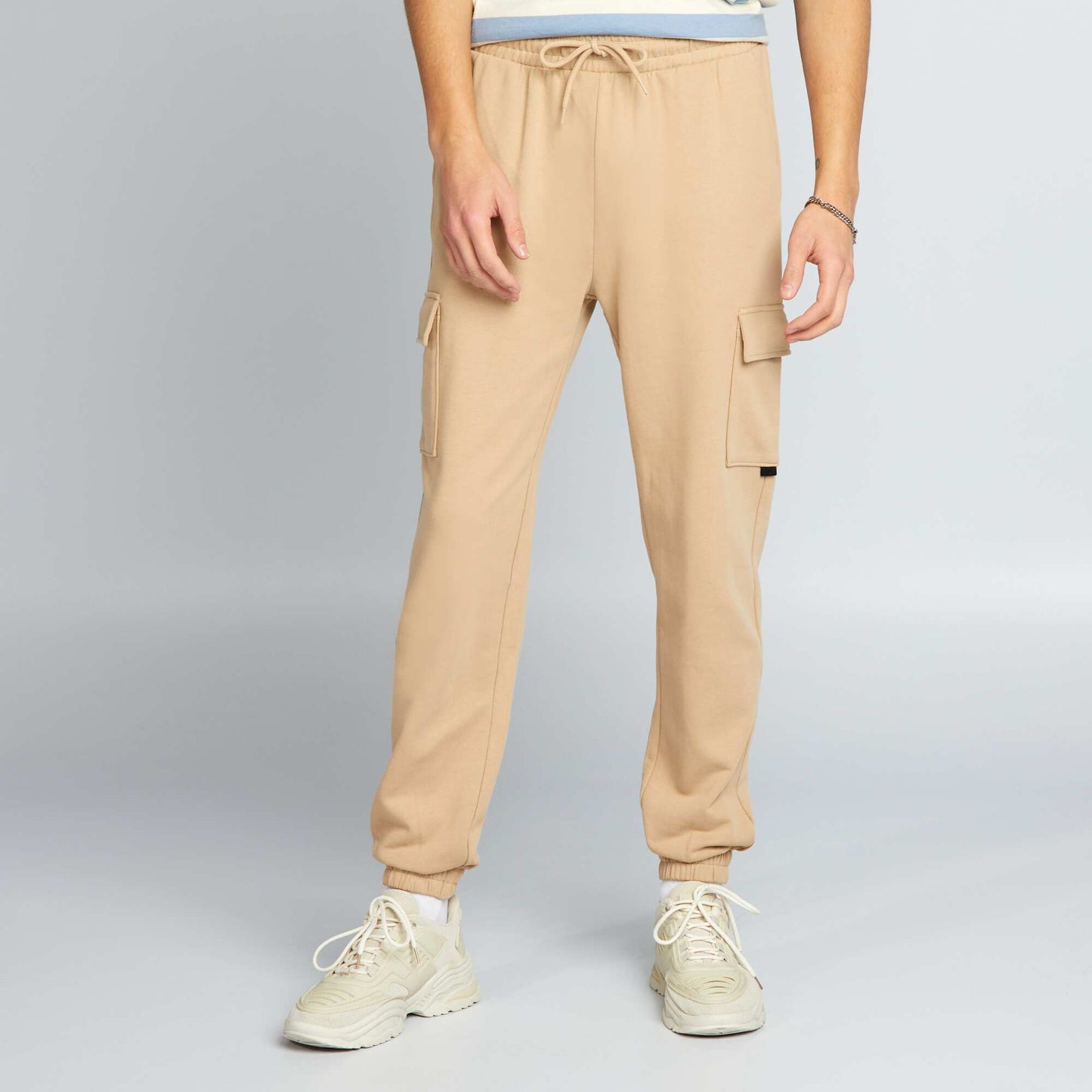 Pantalon de jogging style cargo Beige