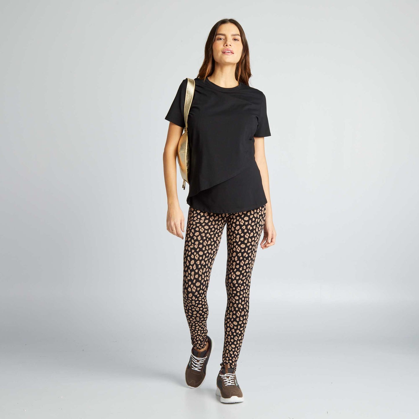 T-shirt d'allaitement ouverture portefeuille noir