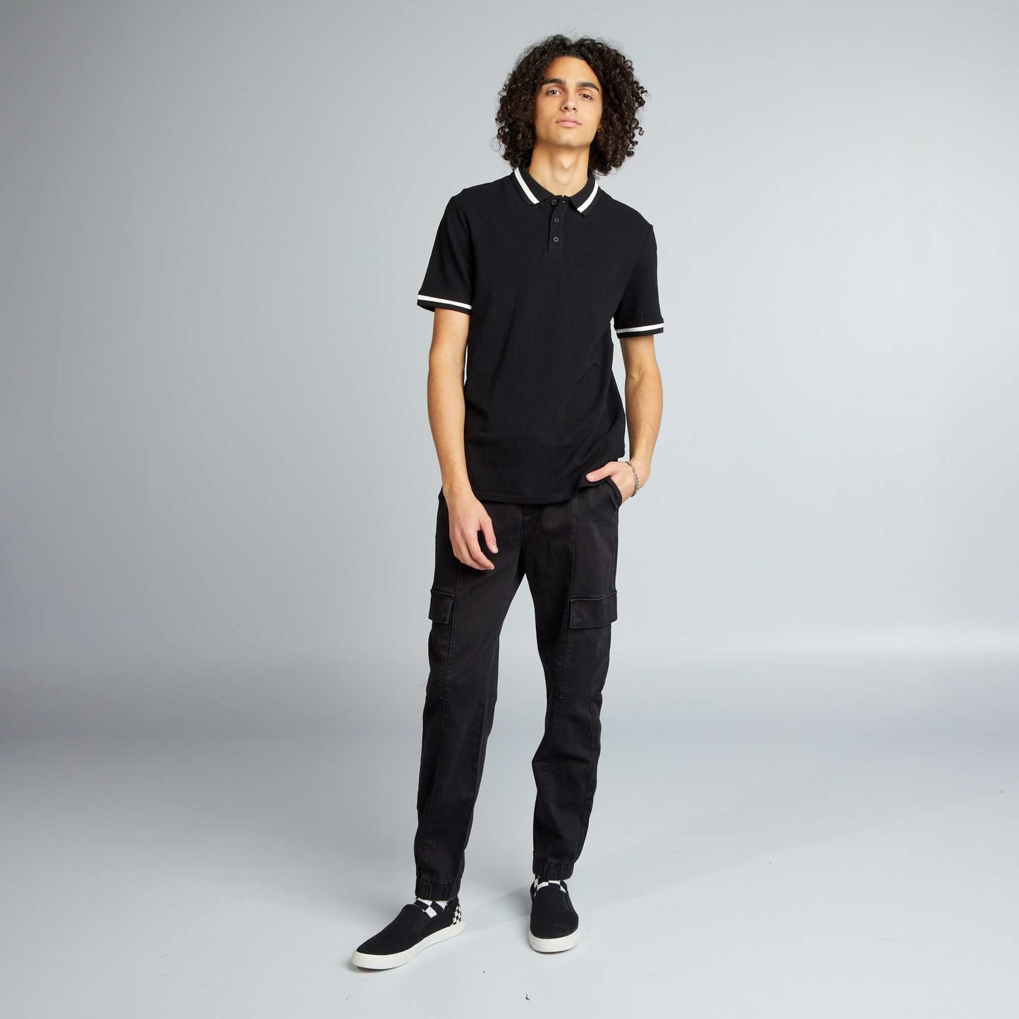 Polo manches courtes contrastes noir