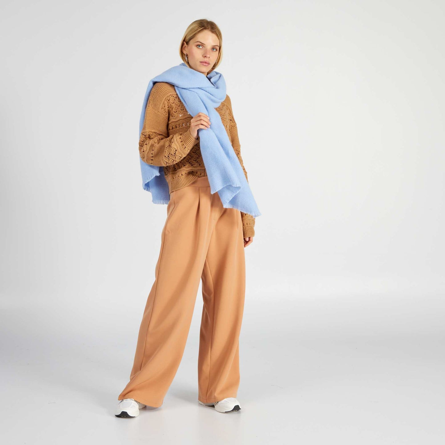 Pull en maille ajour e Marron clair