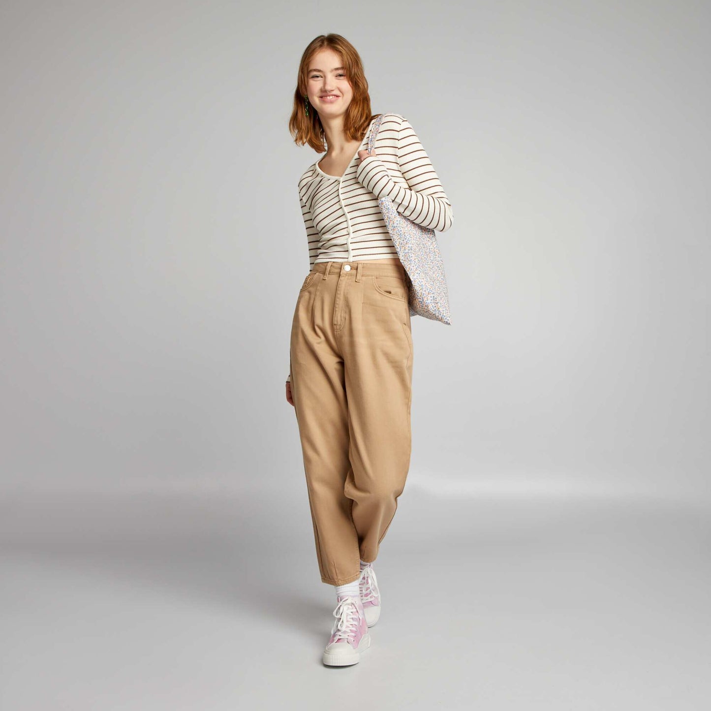 Jean balloon taille haute Beige