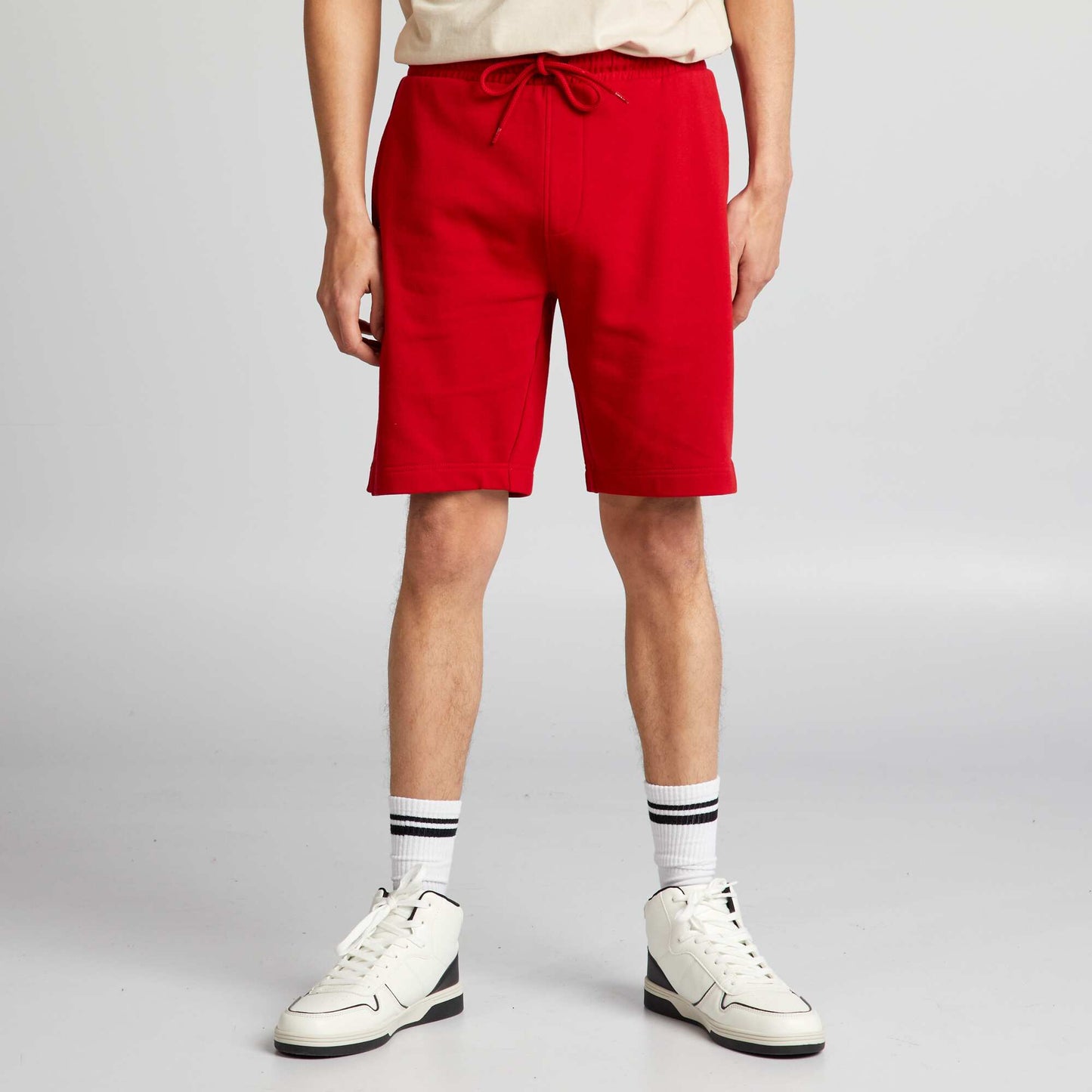 Short de sport Rouge