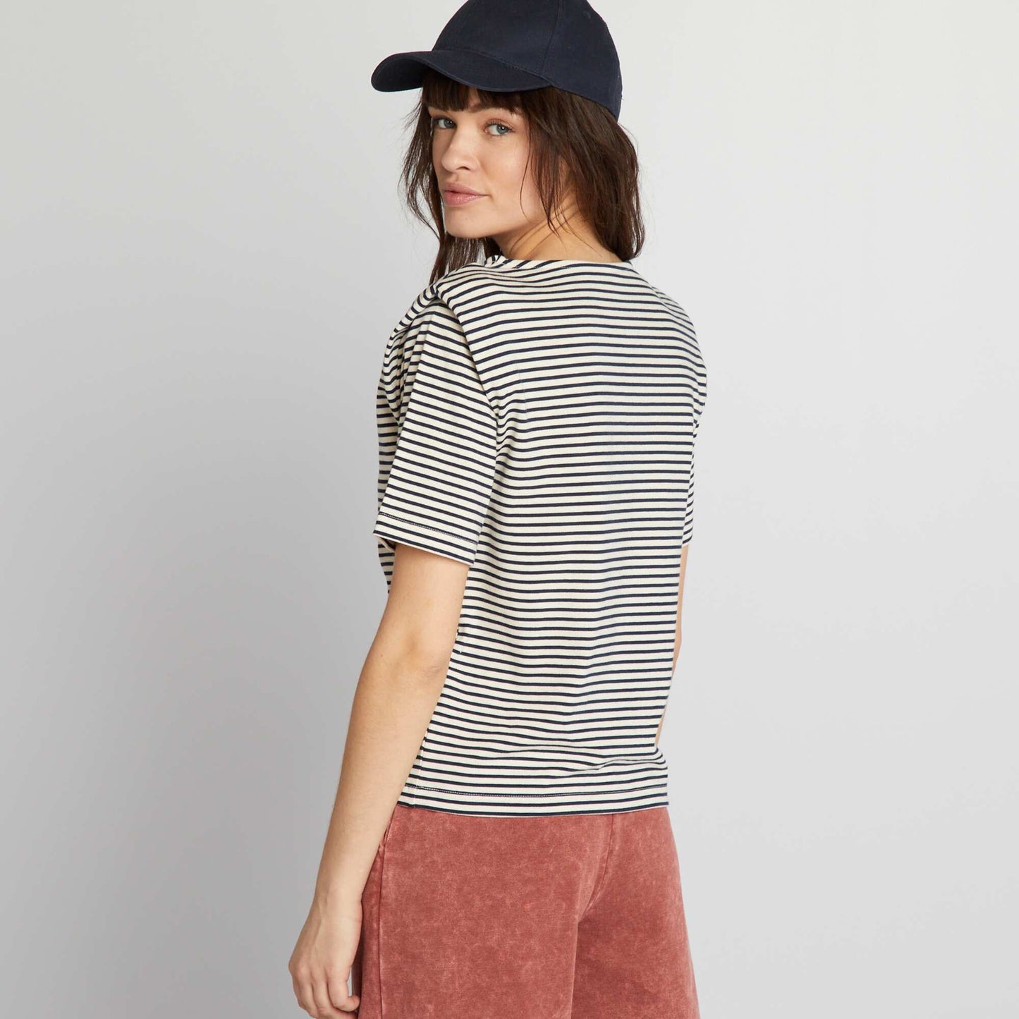 Tee-shirt ray avec paulettes Noir