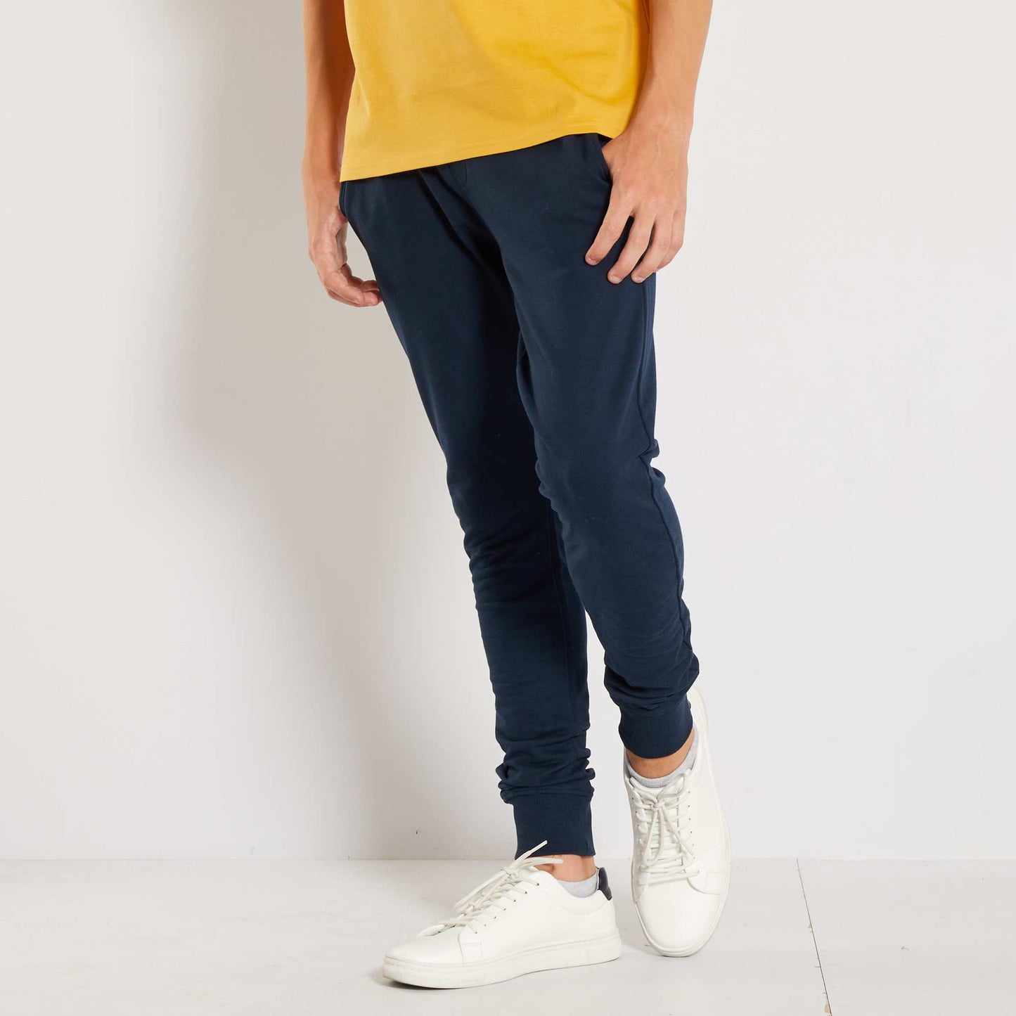 Pantalon de sport bleu marine