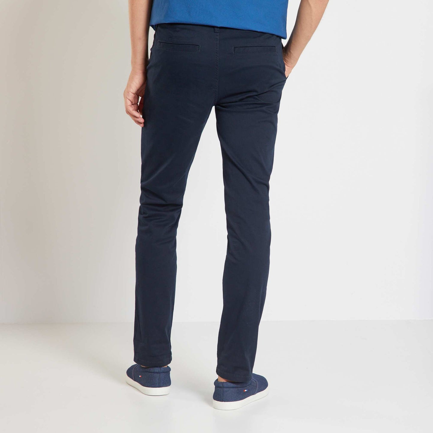 Pantalon chino slim bleu marine