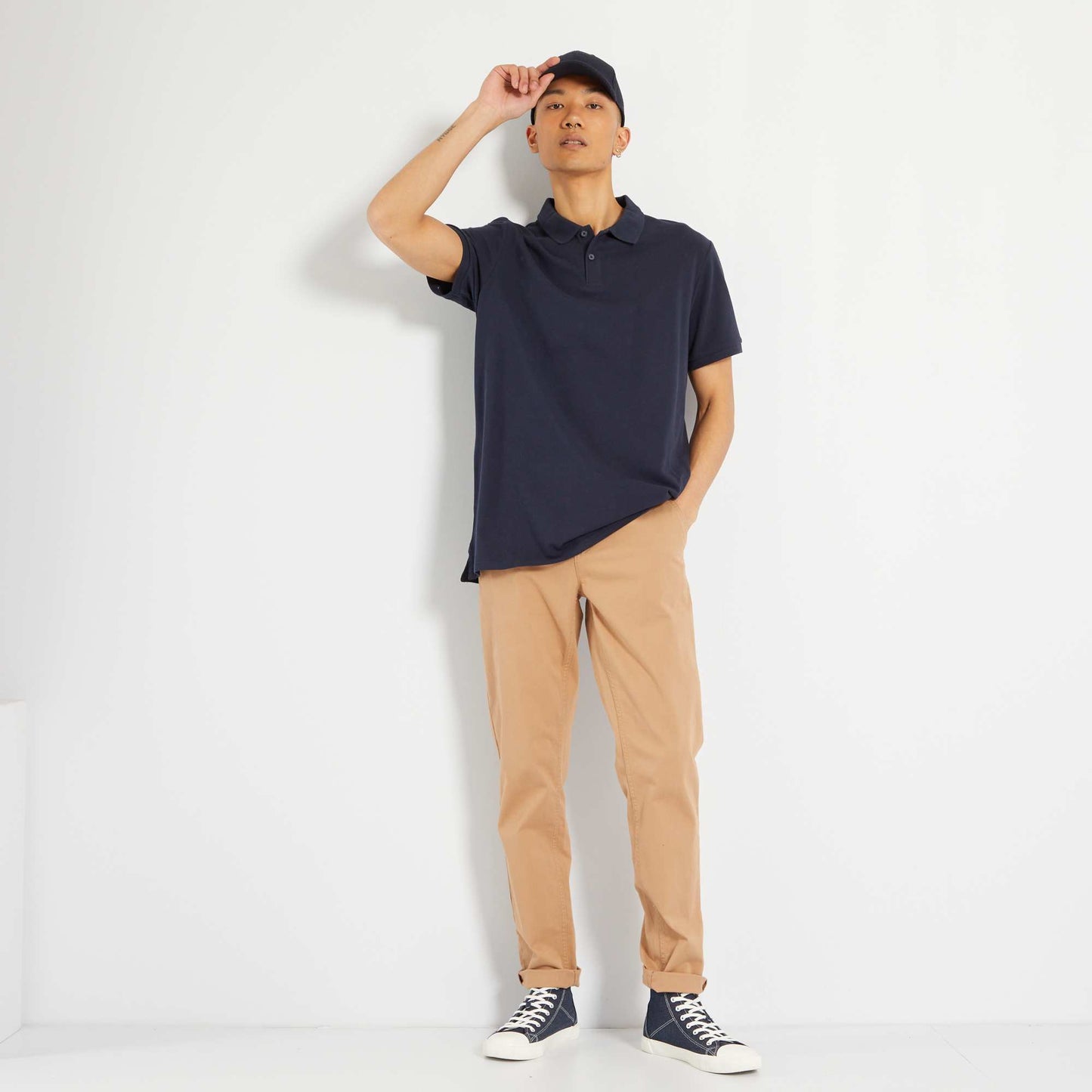 Polo uni en piqu de coton bleu marine