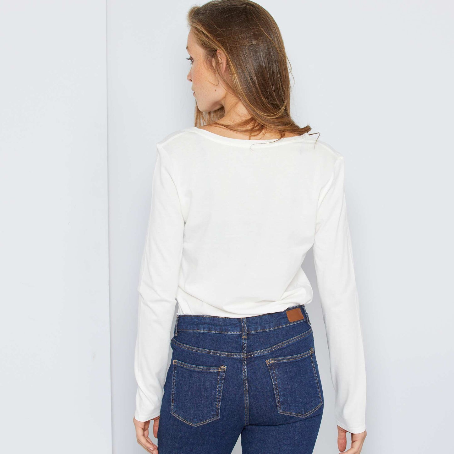 T-shirt col V blanc