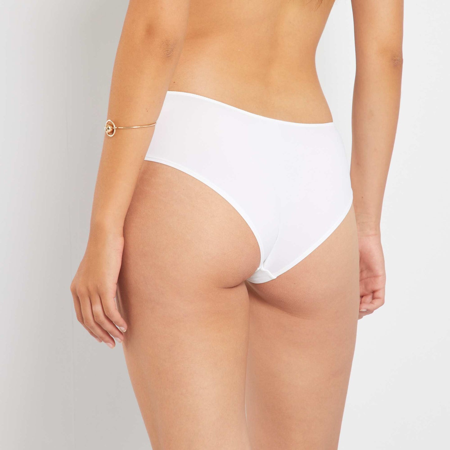 Shorty micro et dentelle blanc