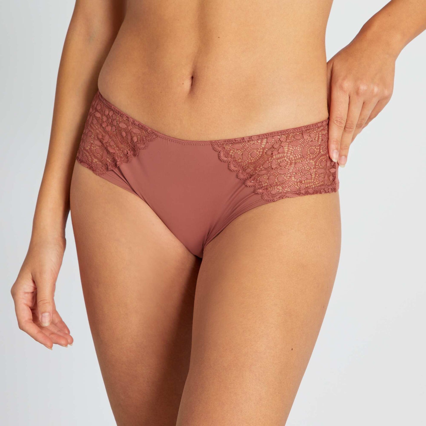 Shorty micro et dentelle Vieux rose