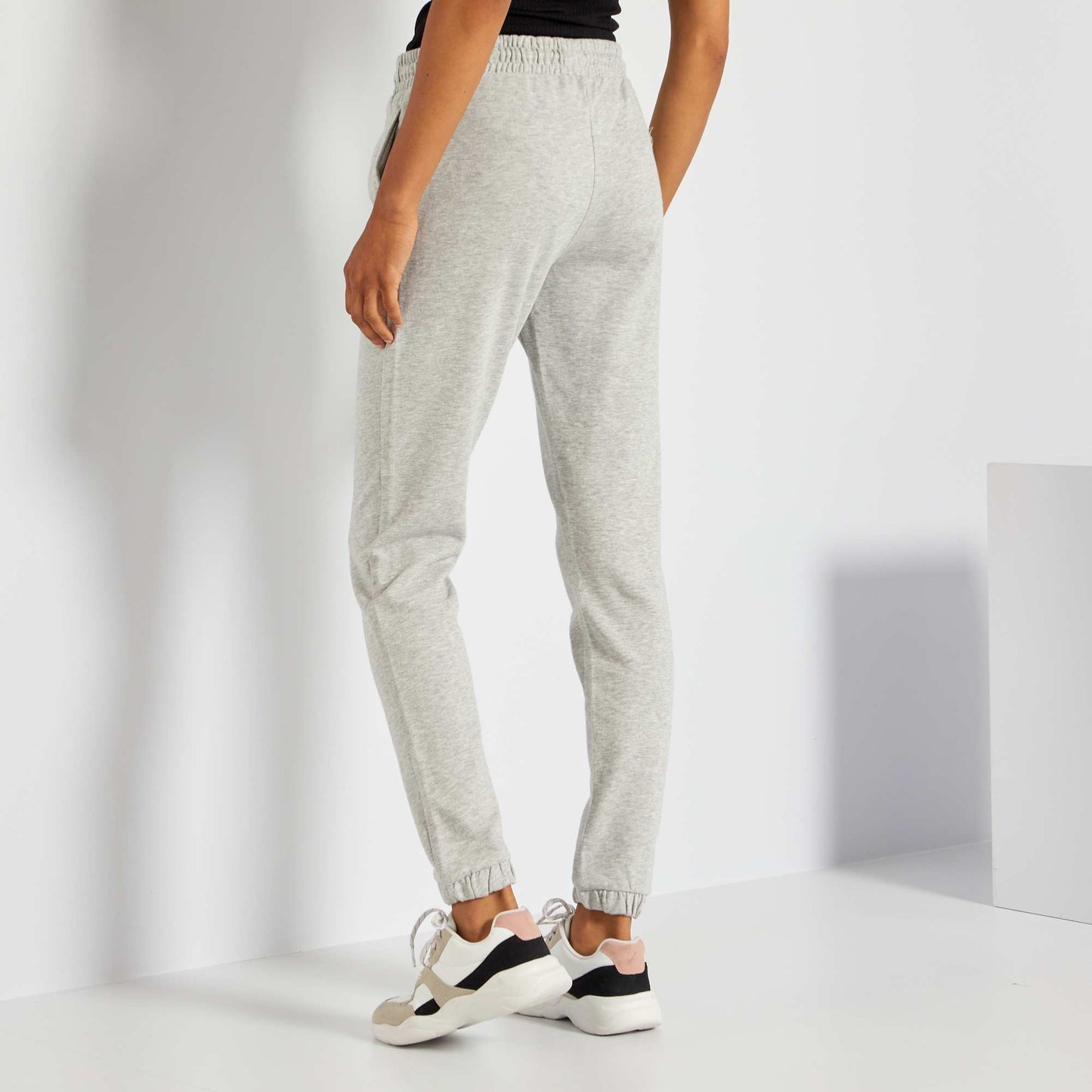 Pantalon de sport en molleton gris clair