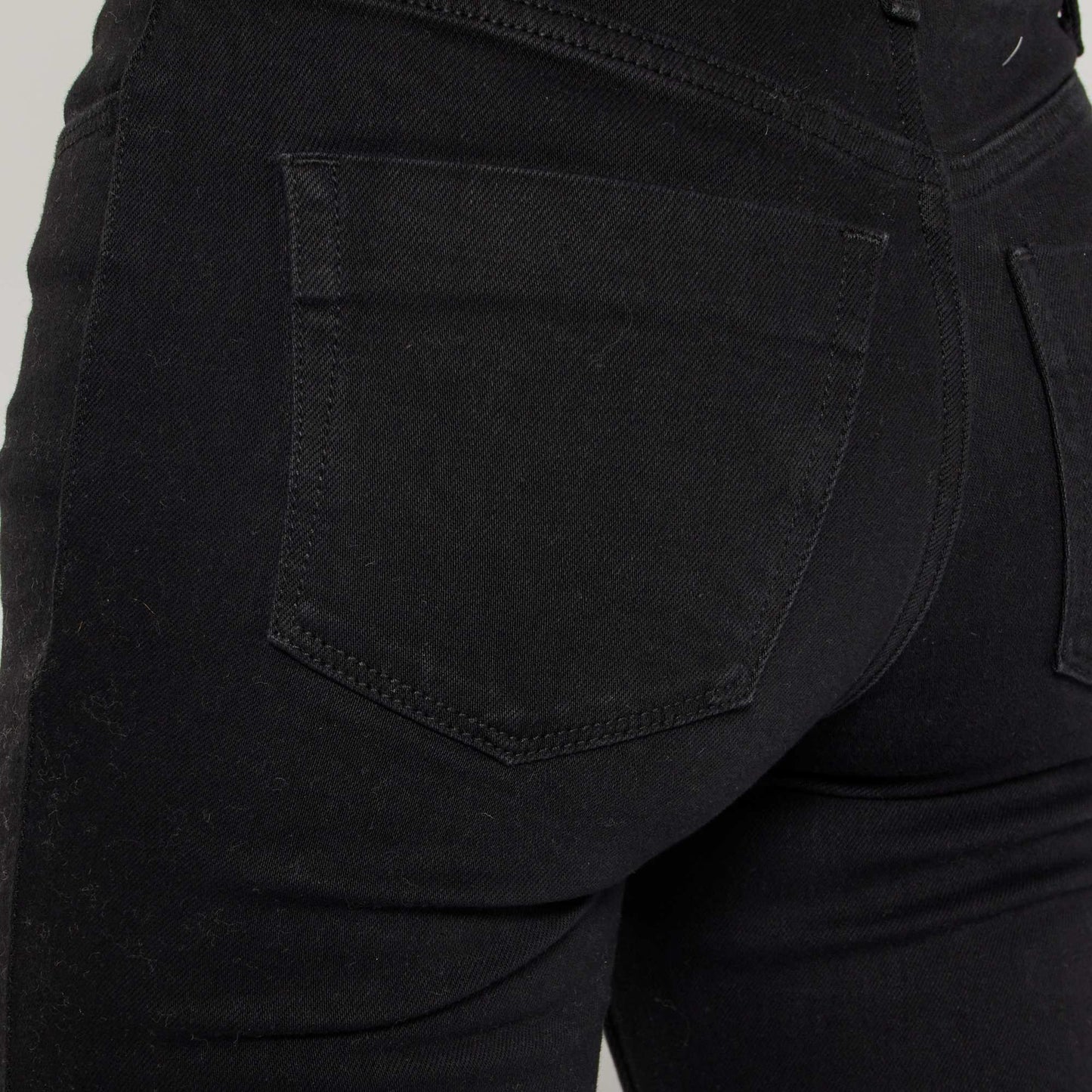 Jean post-accouchement ventre plat noir