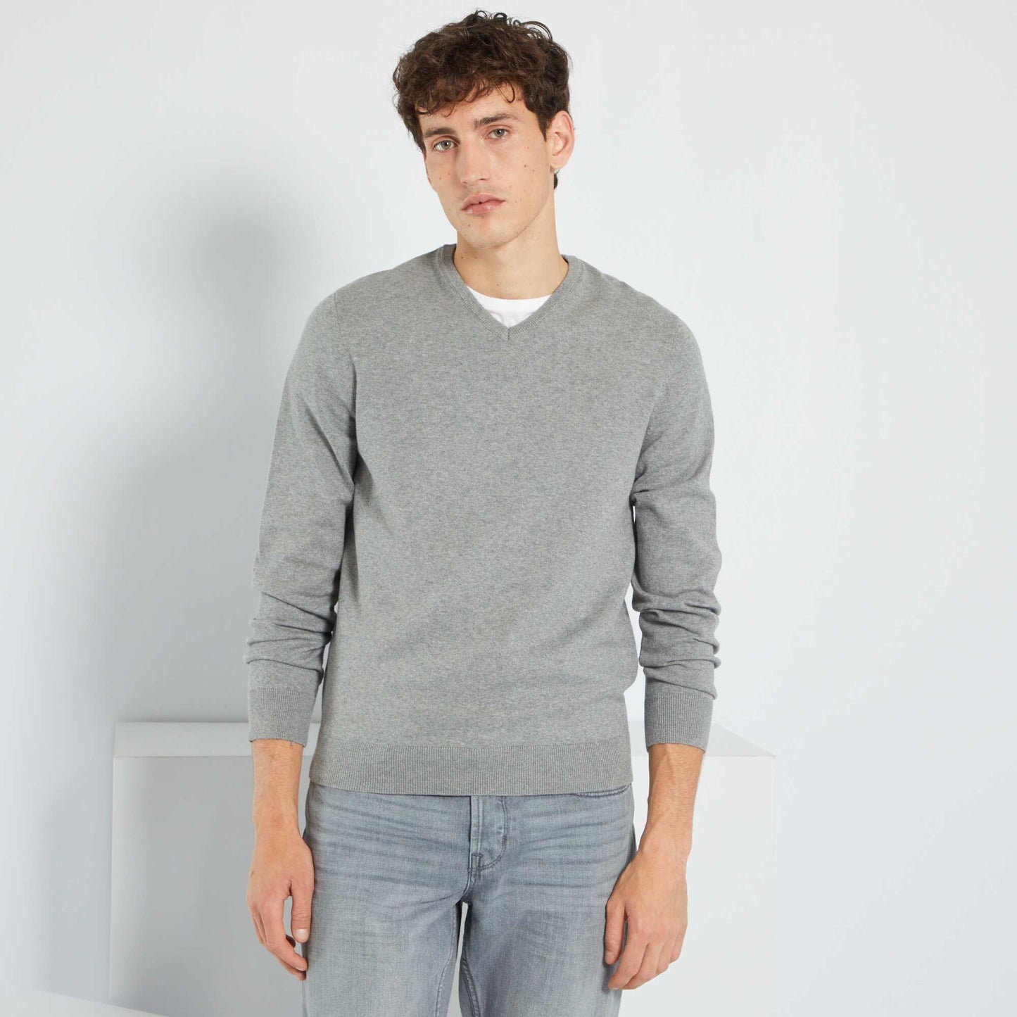 Pull basique en maille unie Gris