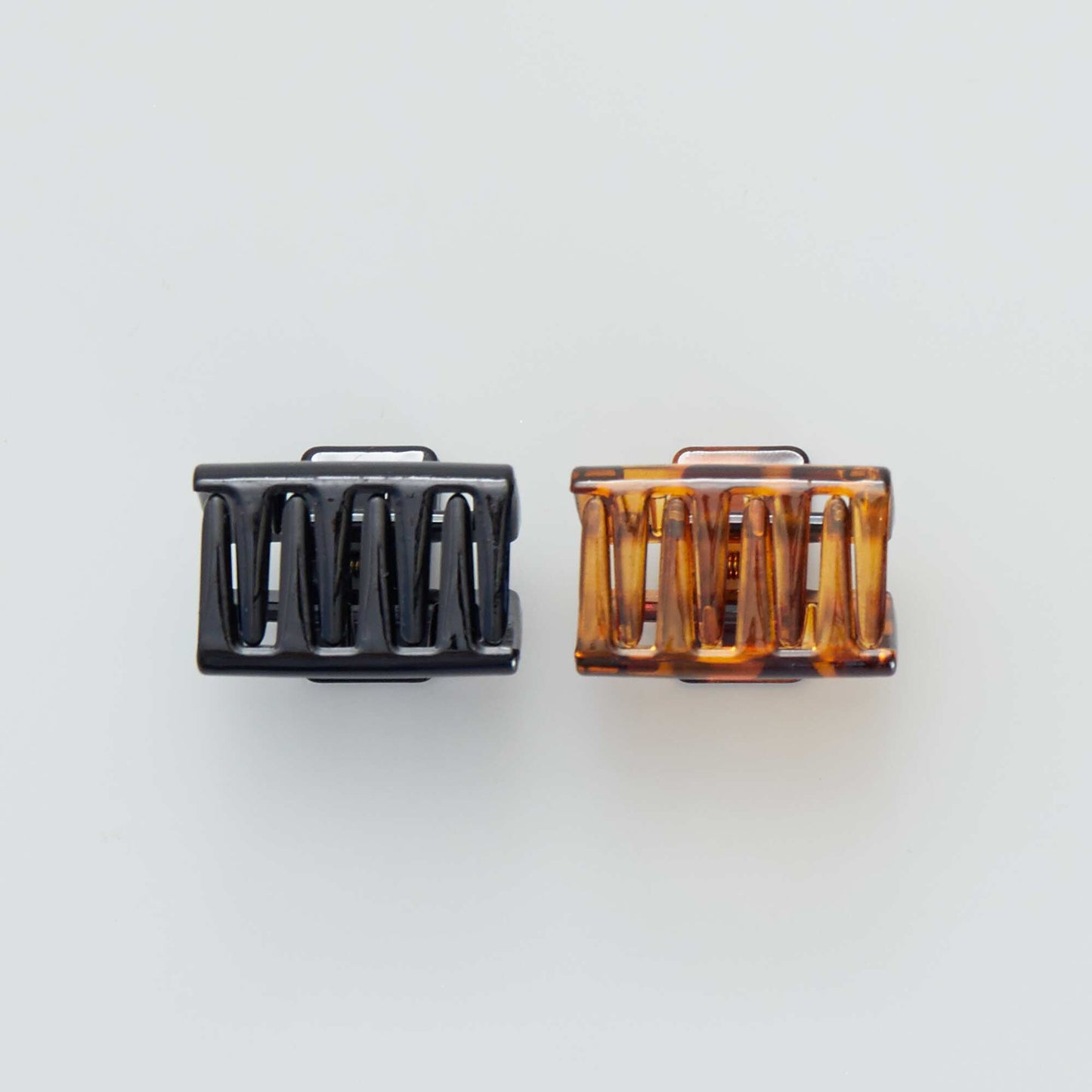 Lot 2 pinces crabe cheveux carr es Marron/noir