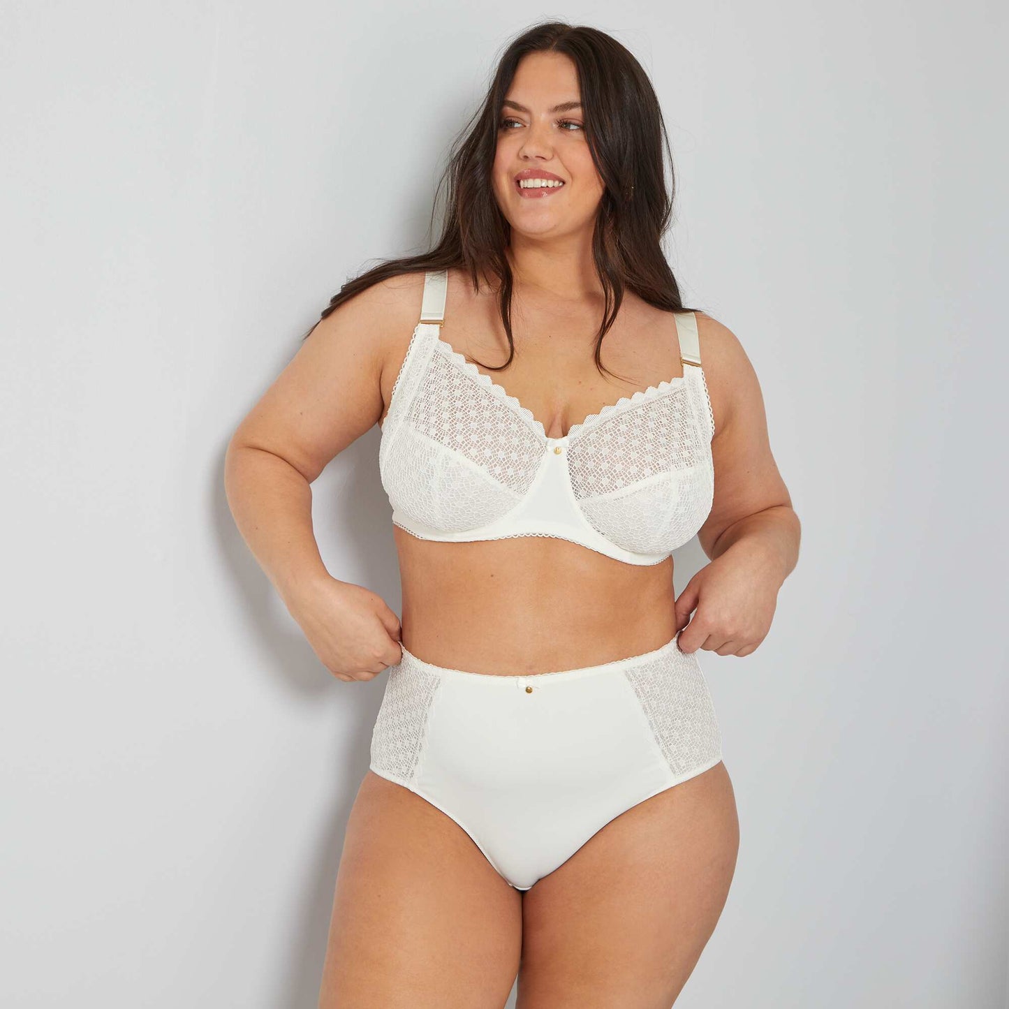 Culotte microfibre et dentelle cru