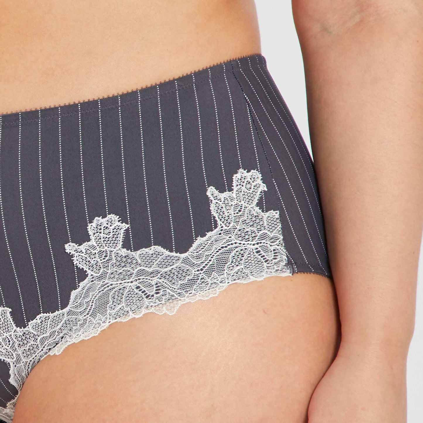 Culotte microfibre gris fonc