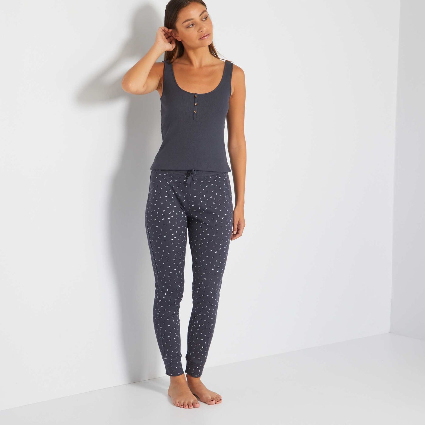 Haut pyjama gris fonc bleut