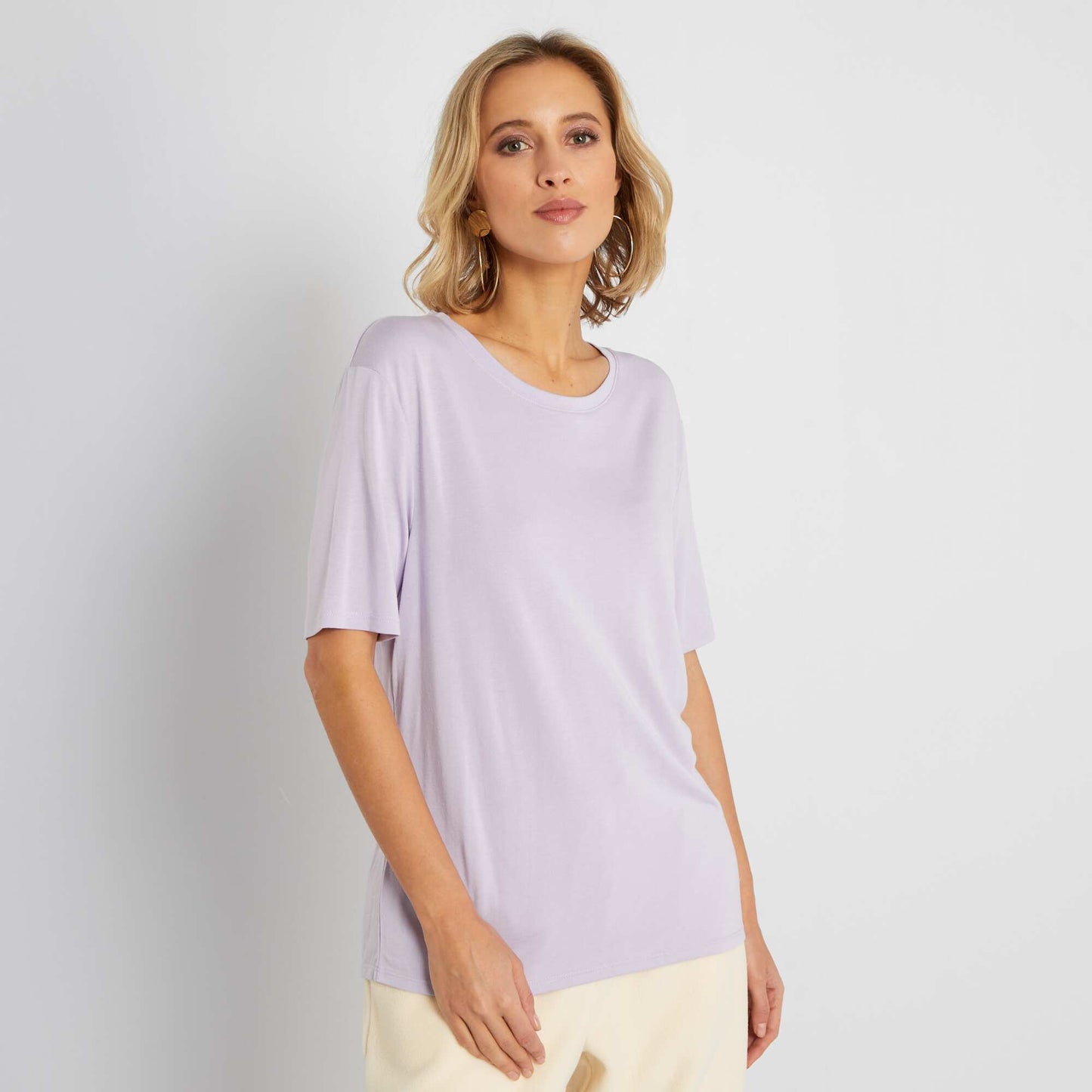 T-shirt uni en maille stretch lilas