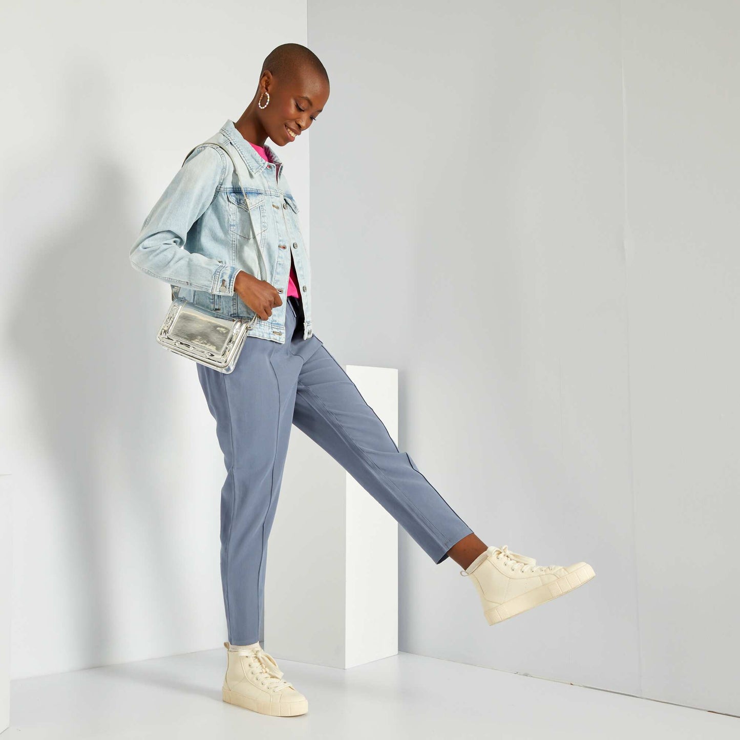 Pantalon regular en twill type jogging Gris