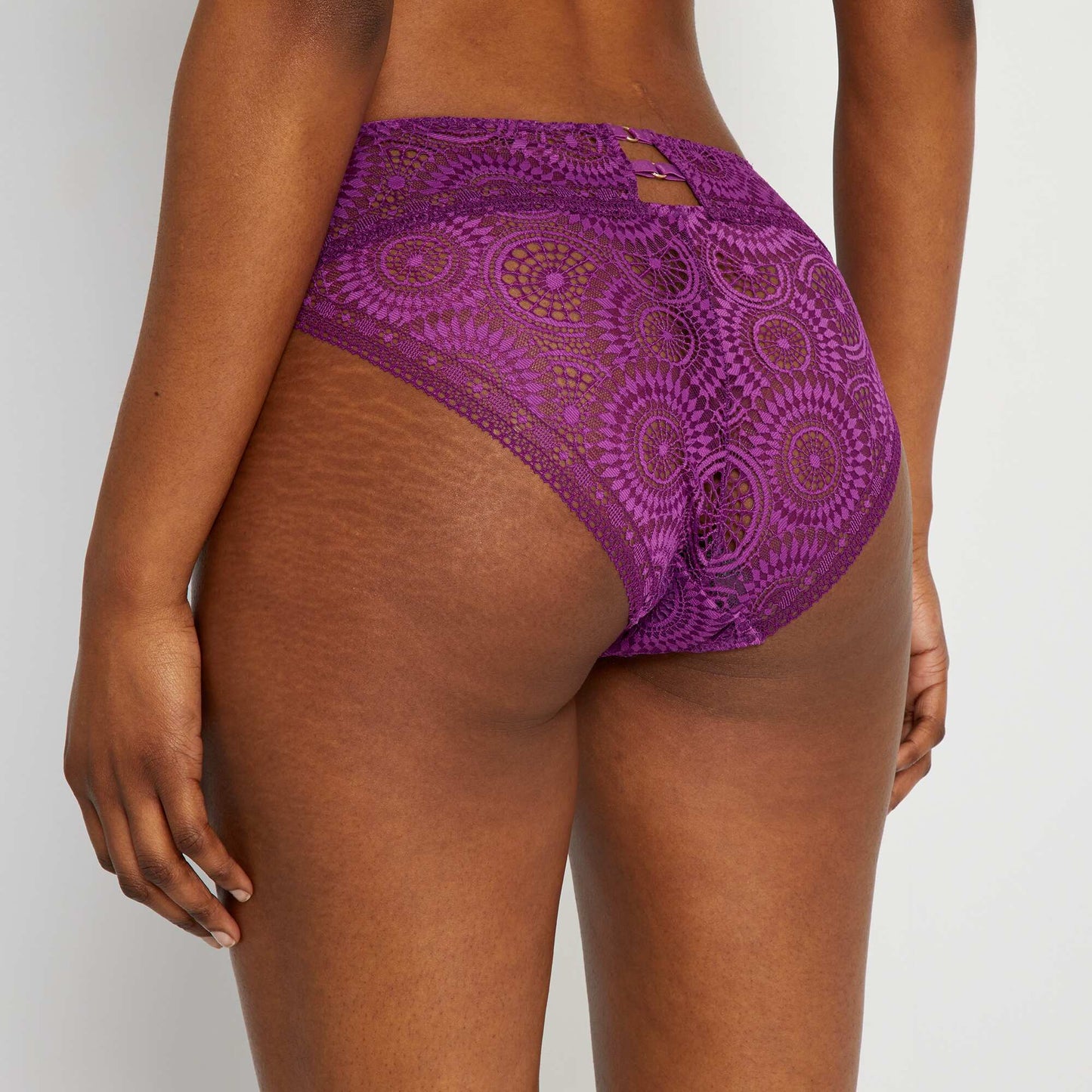 Culotte dentelle violet