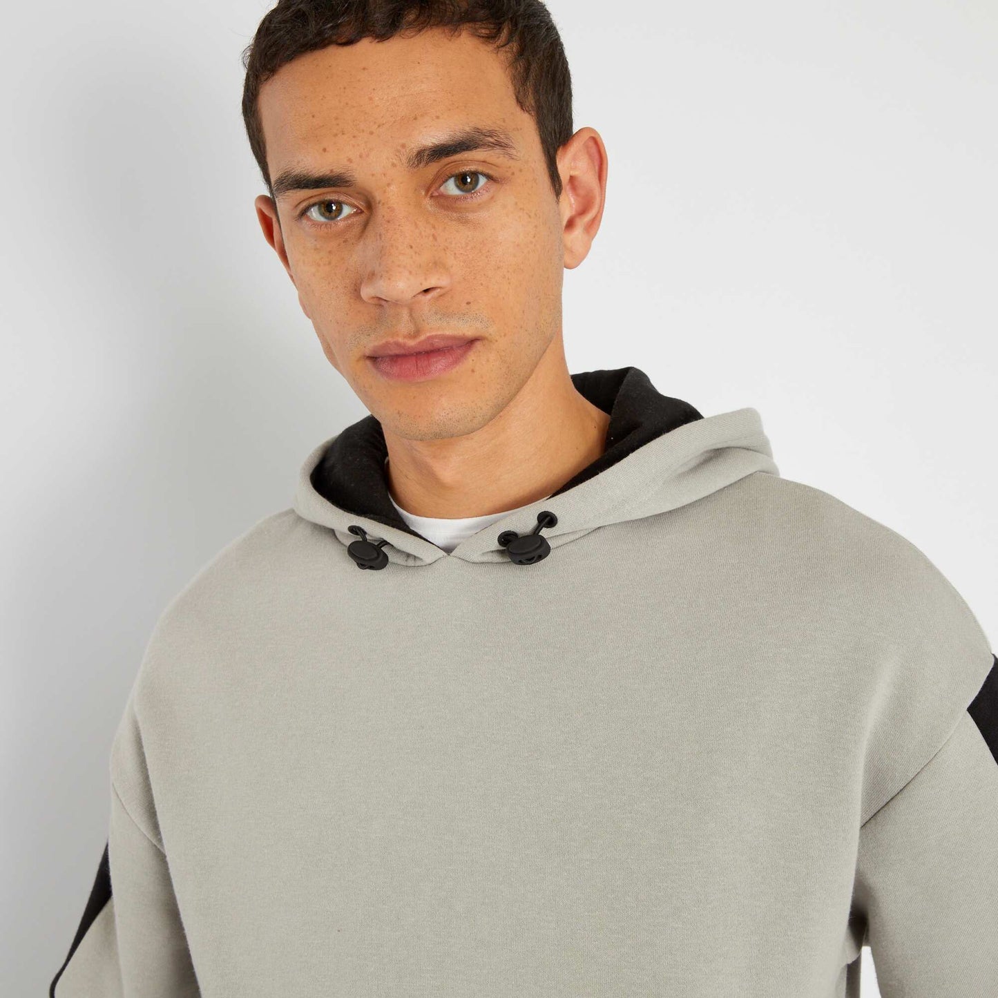 Sweat capuche color-block en molleton Gris