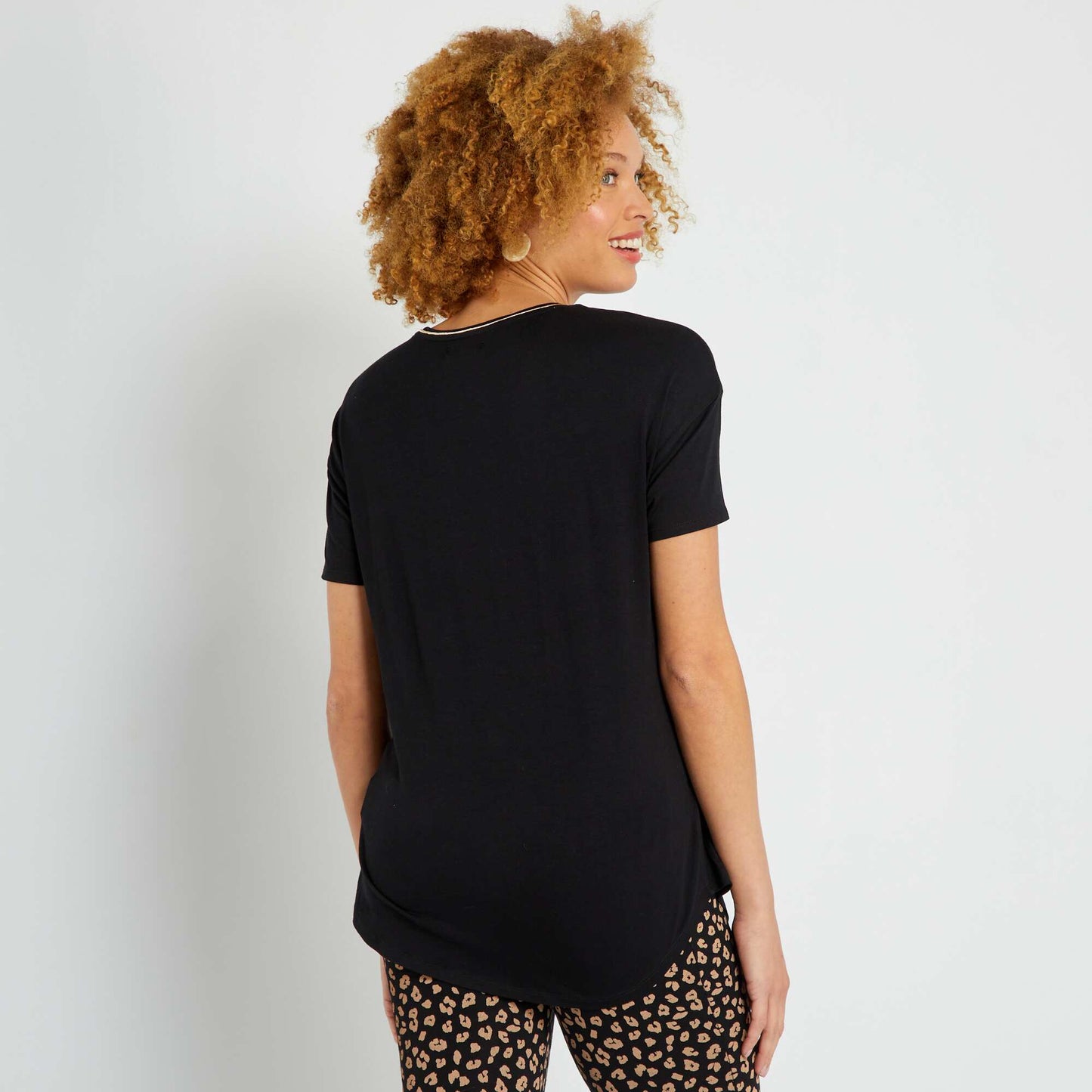 T-shirt grossesse encolure V noir