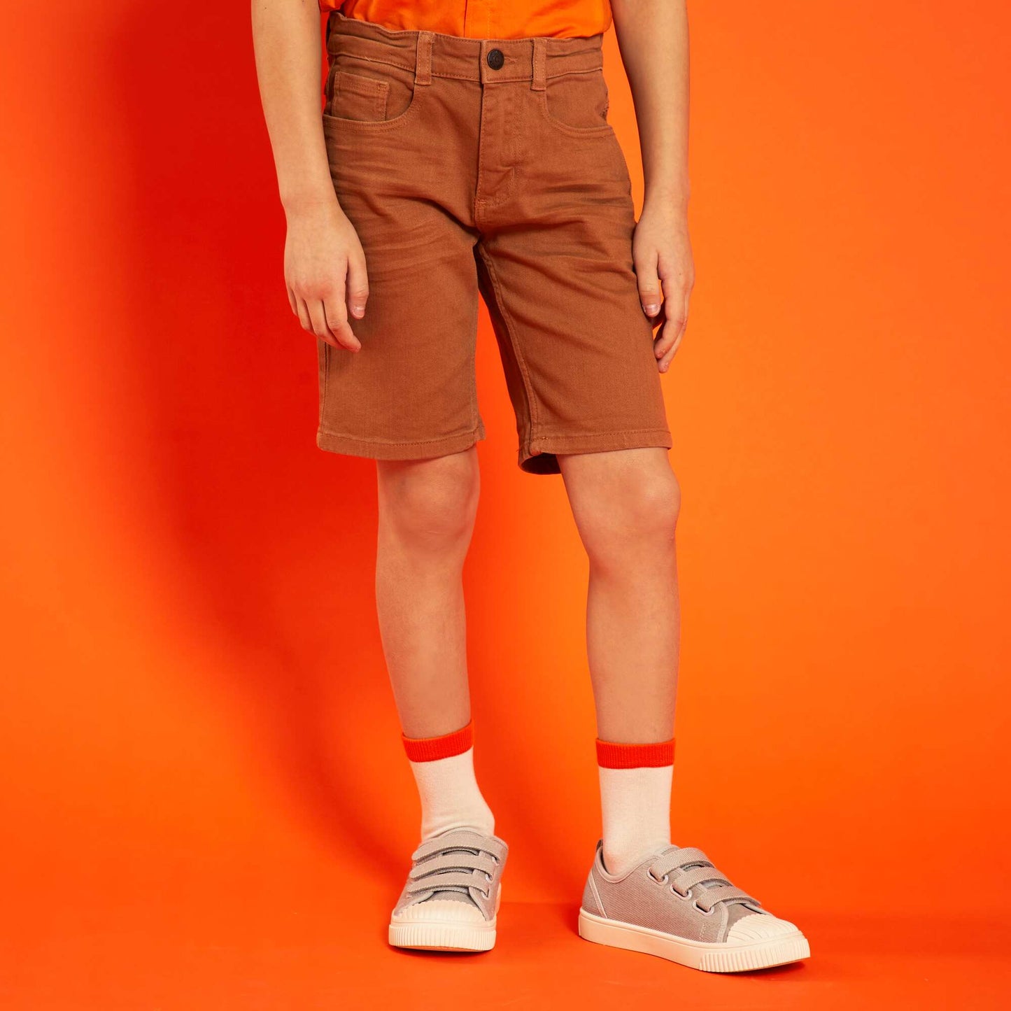 Bermuda slim en twill Marron