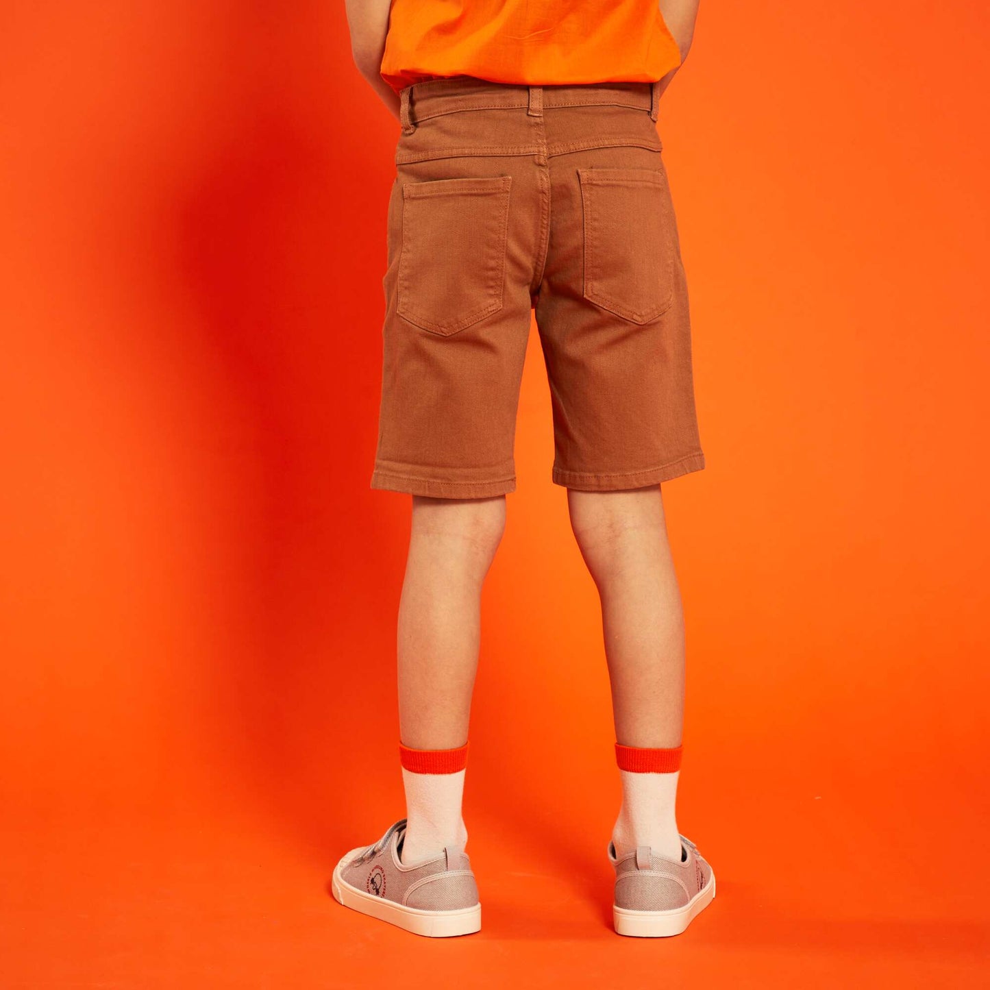 Bermuda slim en twill Marron