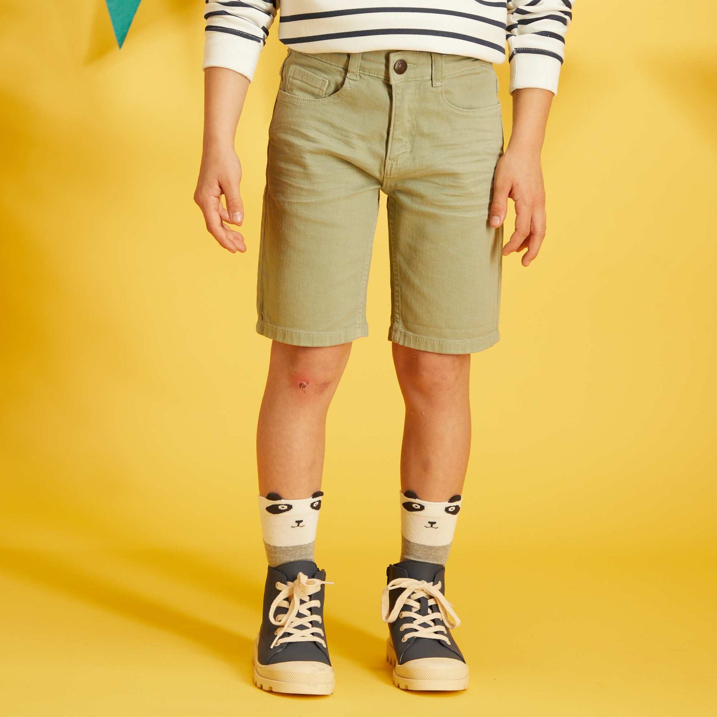 Bermuda slim en twill vert gris
