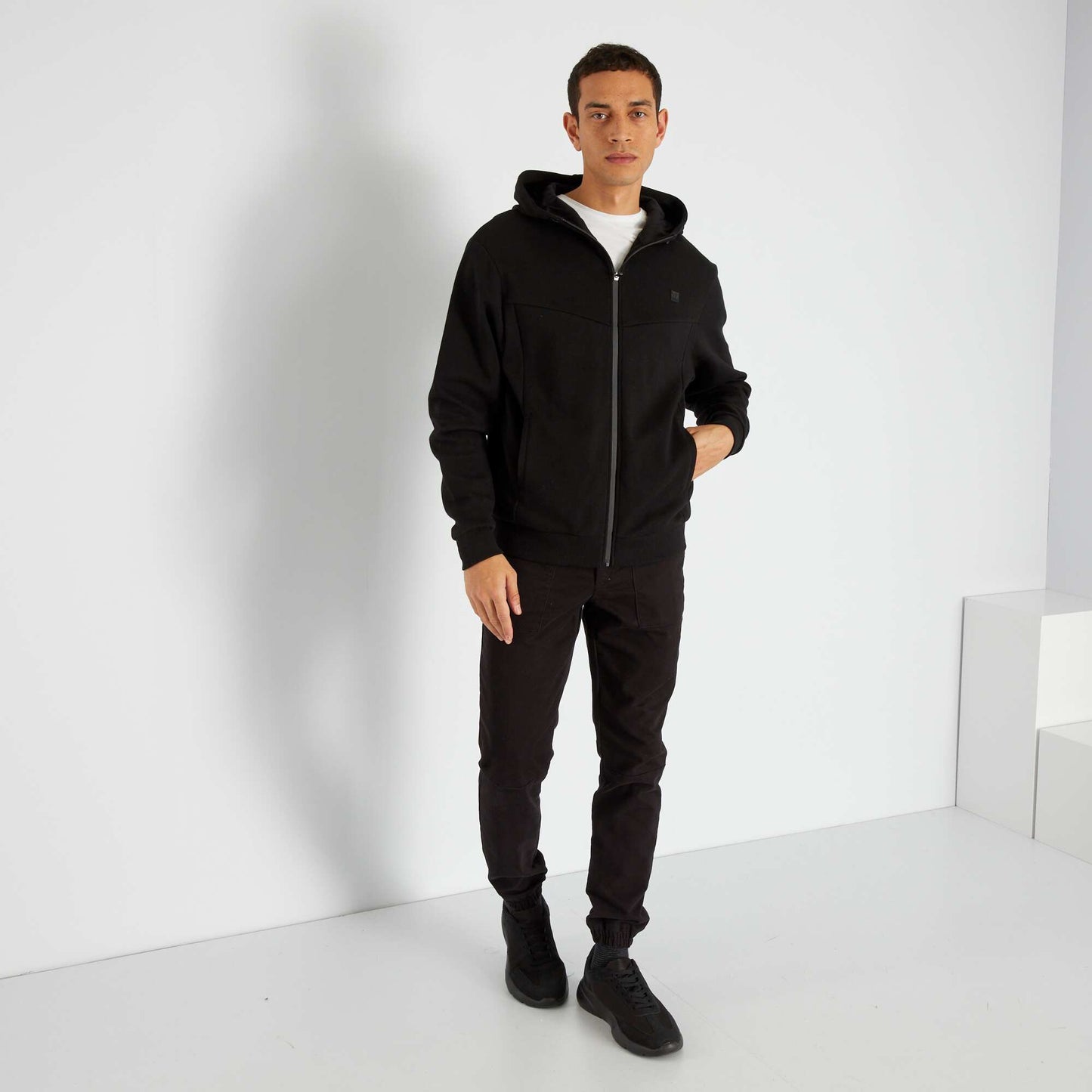 Sweat zipp capuche noir