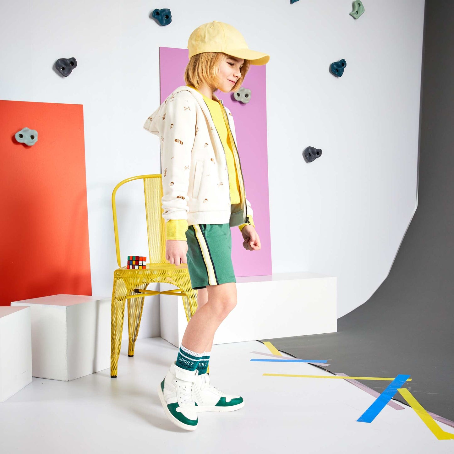 Short en molleton avec bandes contrastantes vert de gris