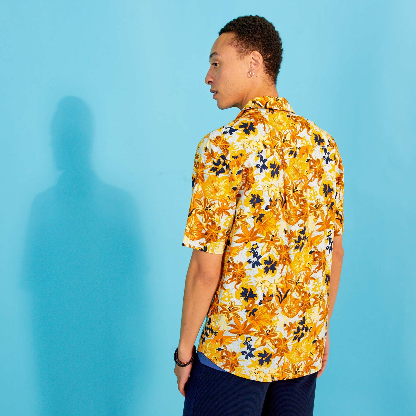 Chemise fleurs fluide et l g re Bleu ciel/jaune