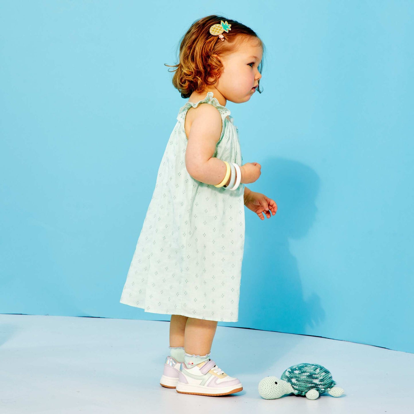 Robe vas e en broderie anglaise vert