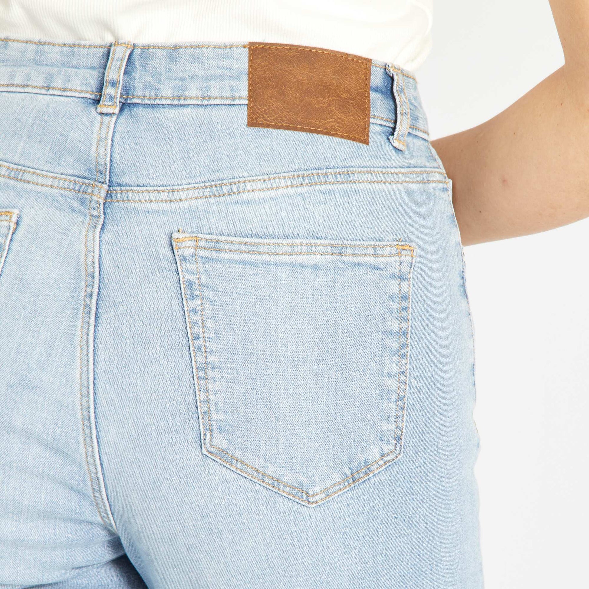 Jean regular taille haute - L28 TRIPLE STONE