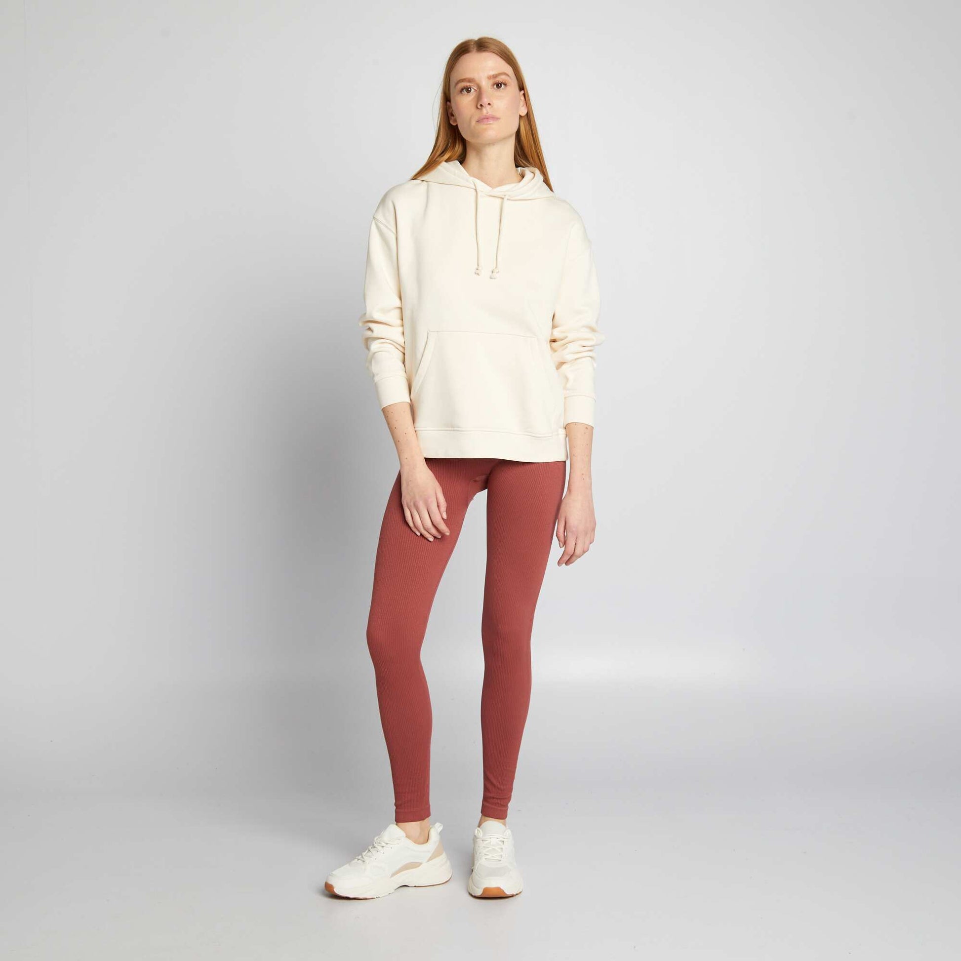 Sweat capuche en molleton uni Cr me