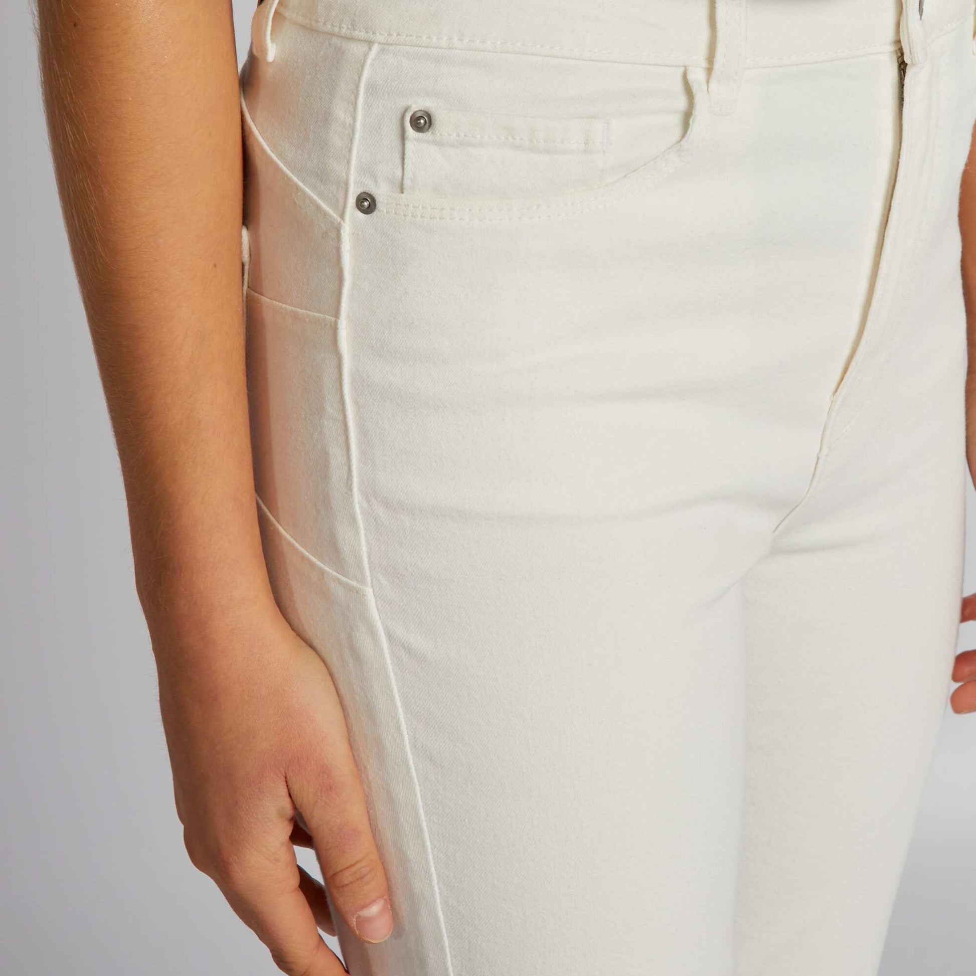 Jean skinny à taille haute - L28 BLANC