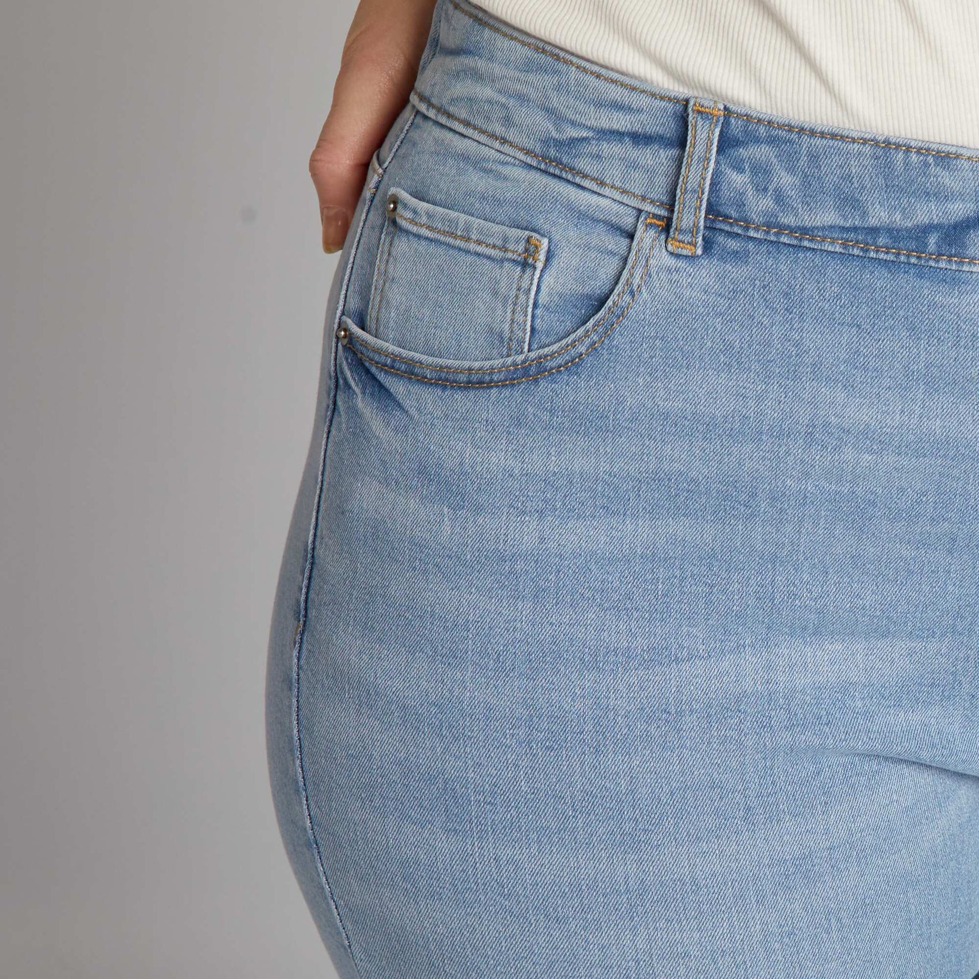 Jean regular 5 poches L30 TRIPLE STONE