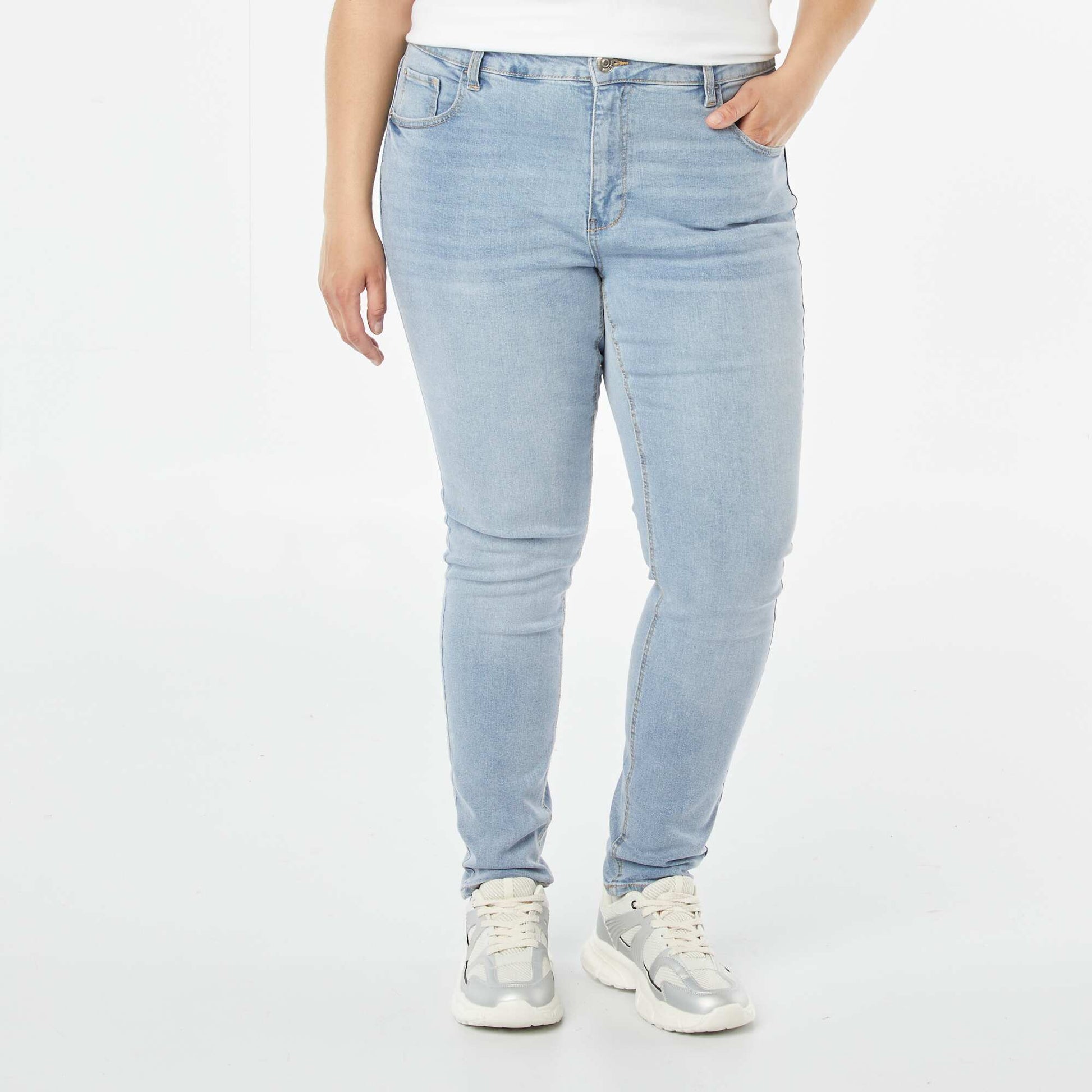 Jean Slim - L30 TRIPLE STONE