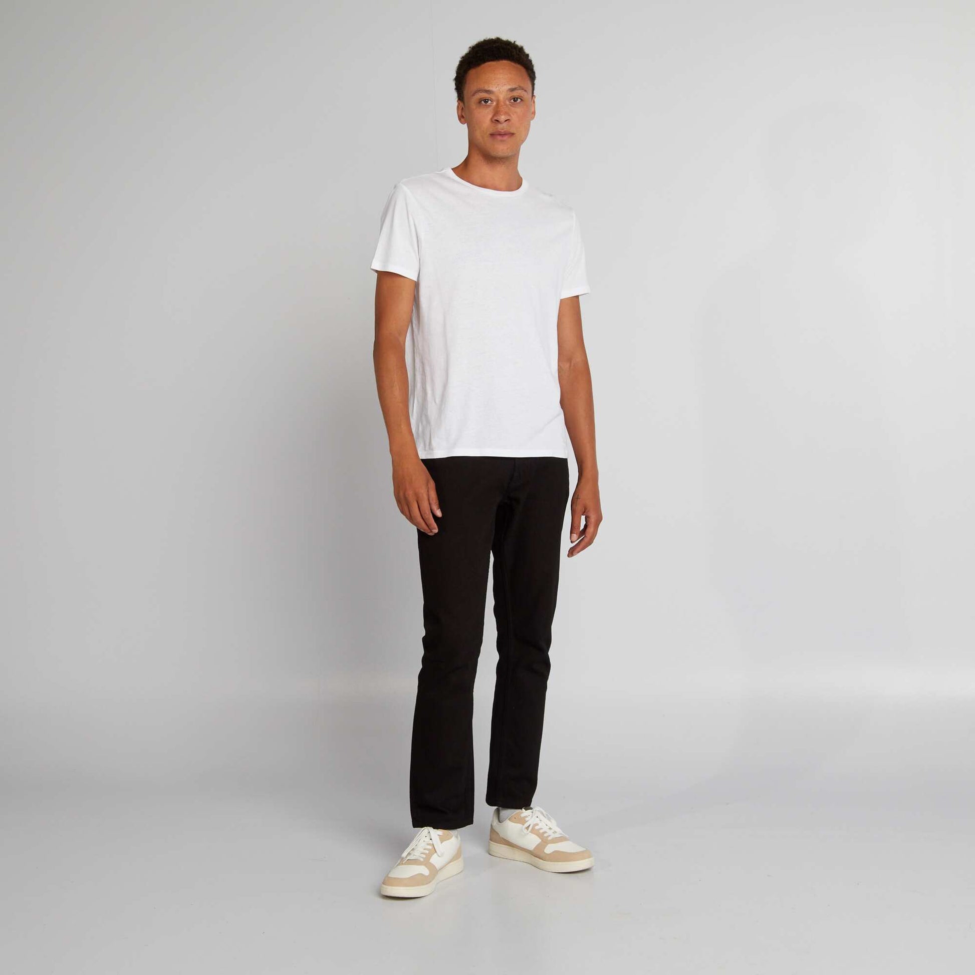 AYX90_3_ZC2
