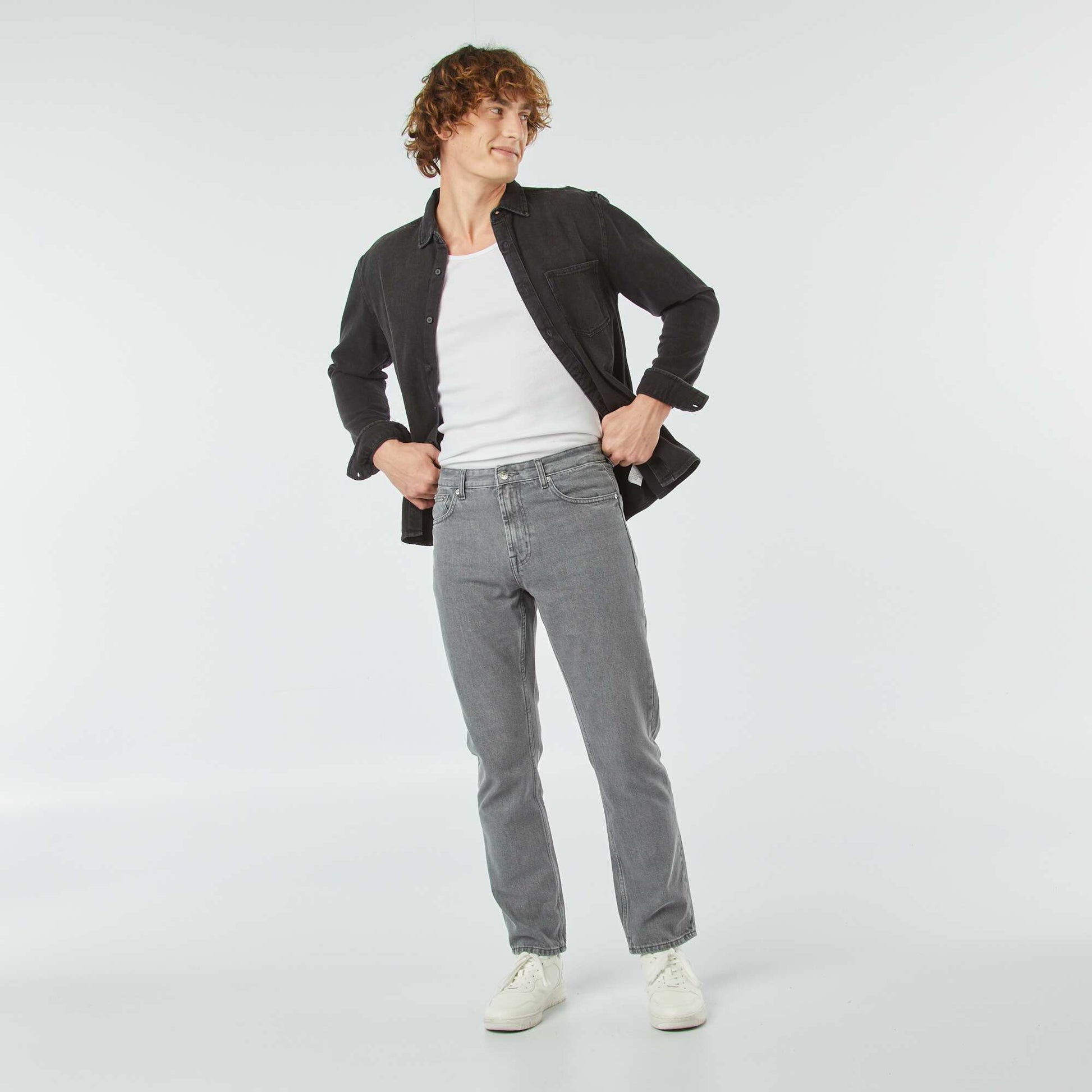 Jean droit à 5 poches - L30 GRIS