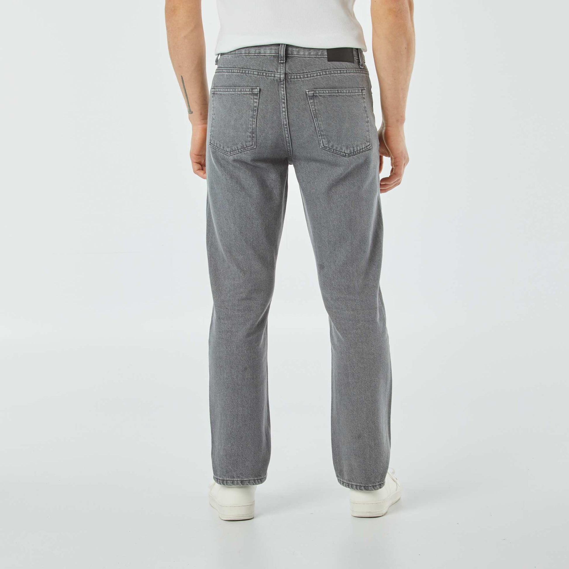 Jean droit à 5 poches - L30 GRIS