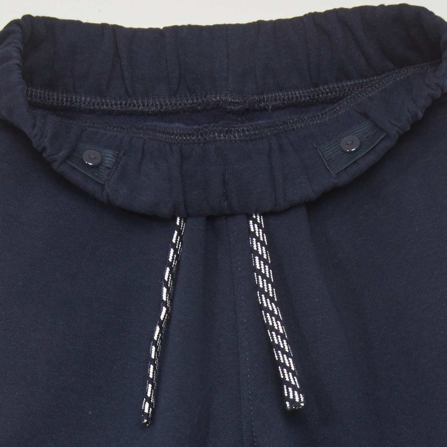 Jogging chin avec ceinture ajustable bleu marine