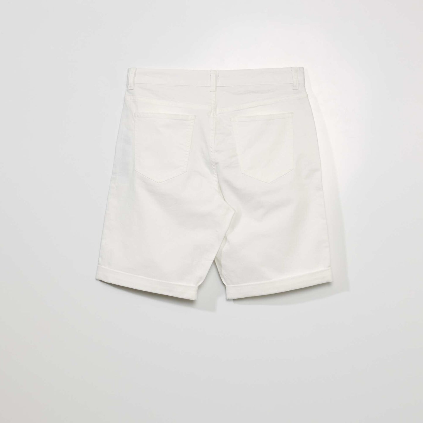 Bermuda chino 5 poches blanc