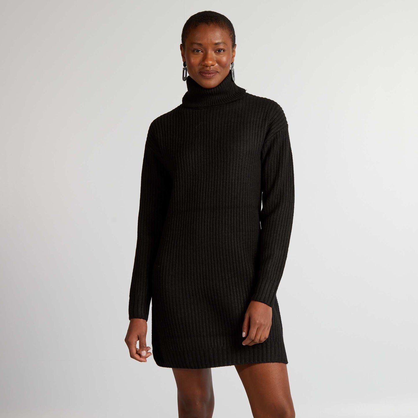 Robe pull en maille paisse noir