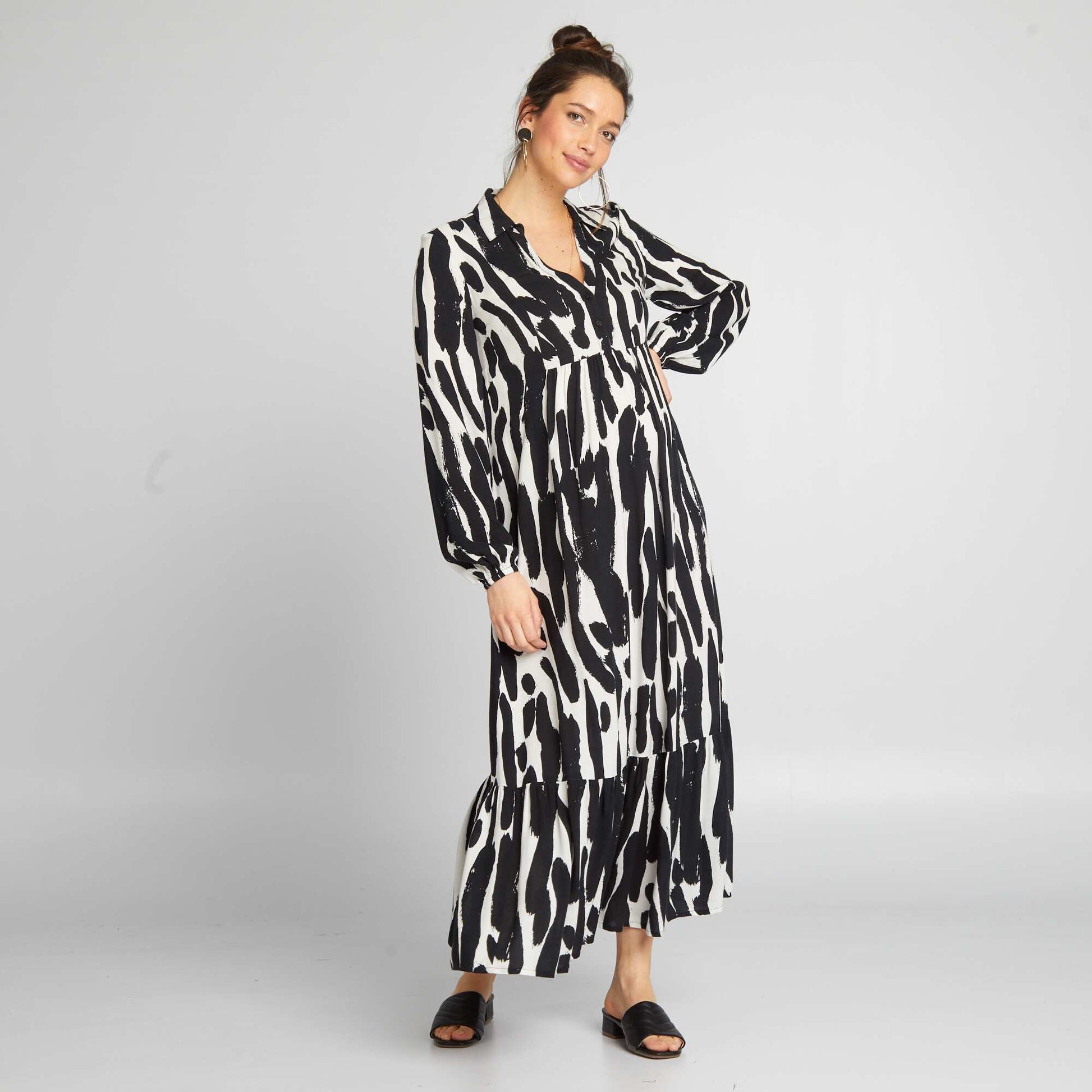 Robe de maternit longue volants Noir/blanc