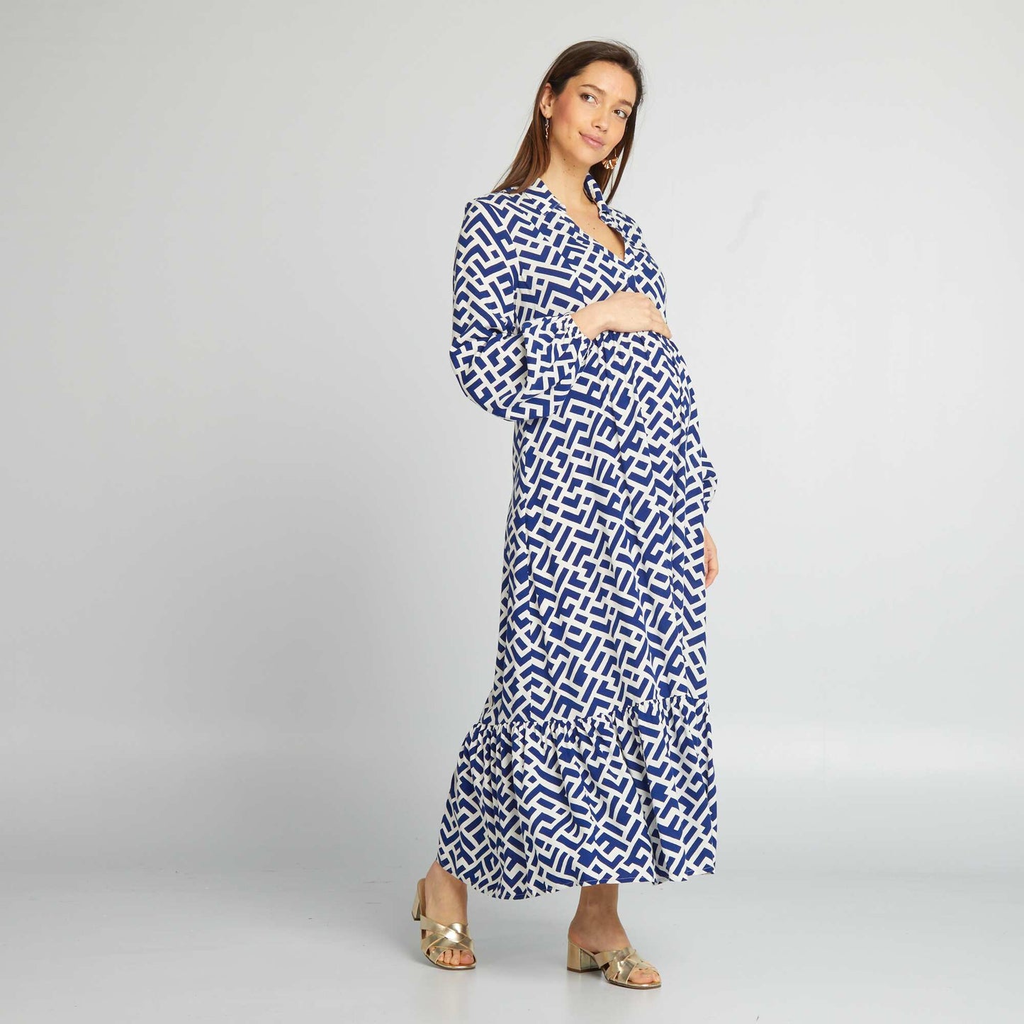 Robe de maternit  longue   volants Bleu