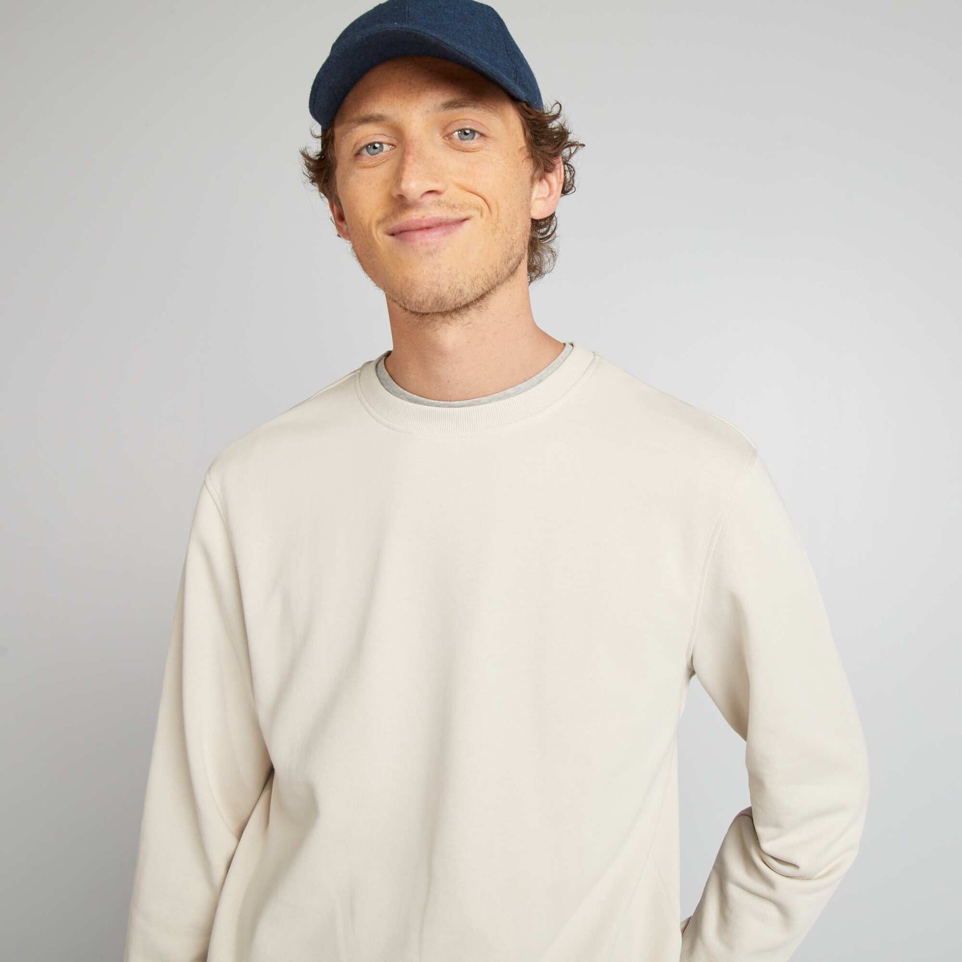 Sweat uni en molleton l ger Gris beige
