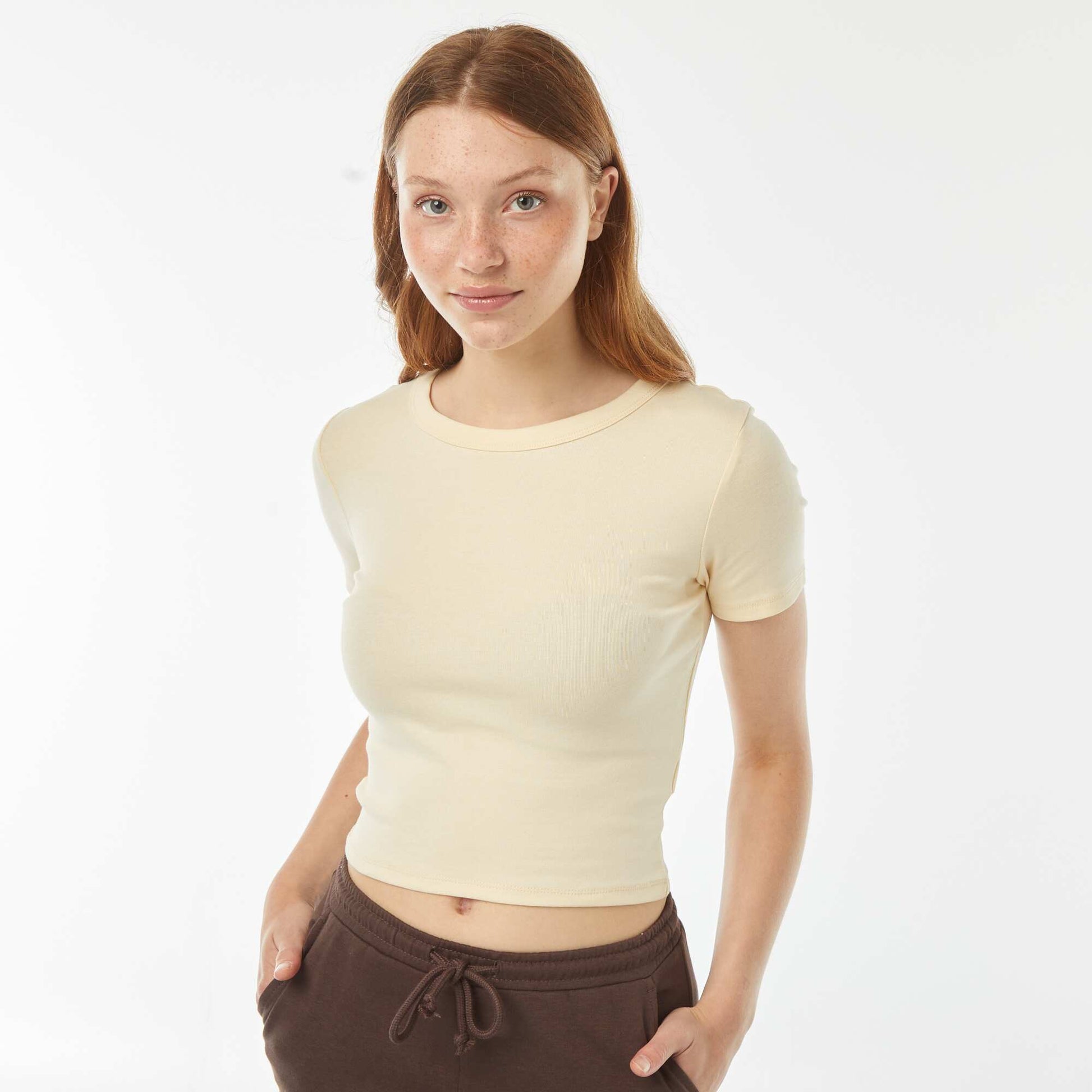 T-shirt cropped manches courtes BEIGE
